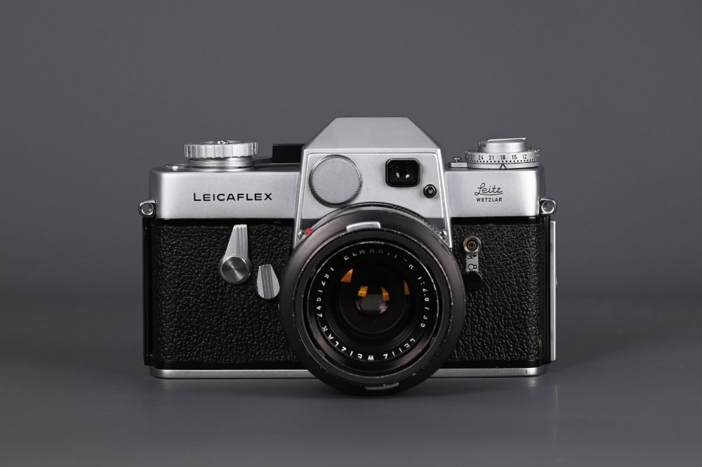 Picture of Leicaflex Silver with Elmarit-R 35mm f/2.8 Black