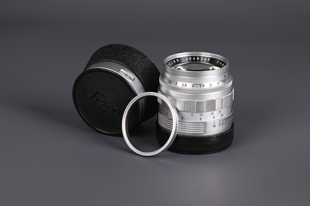 Picture of Leica Summilux-M 50mm f/1.4 Ver.2 E43 Silver