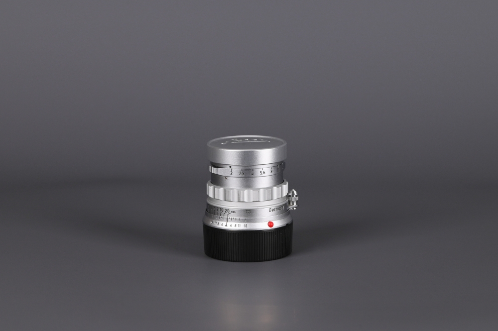 Picture of Leica Summicron-M 5cm f/2 Rigid Ver.1 Silver