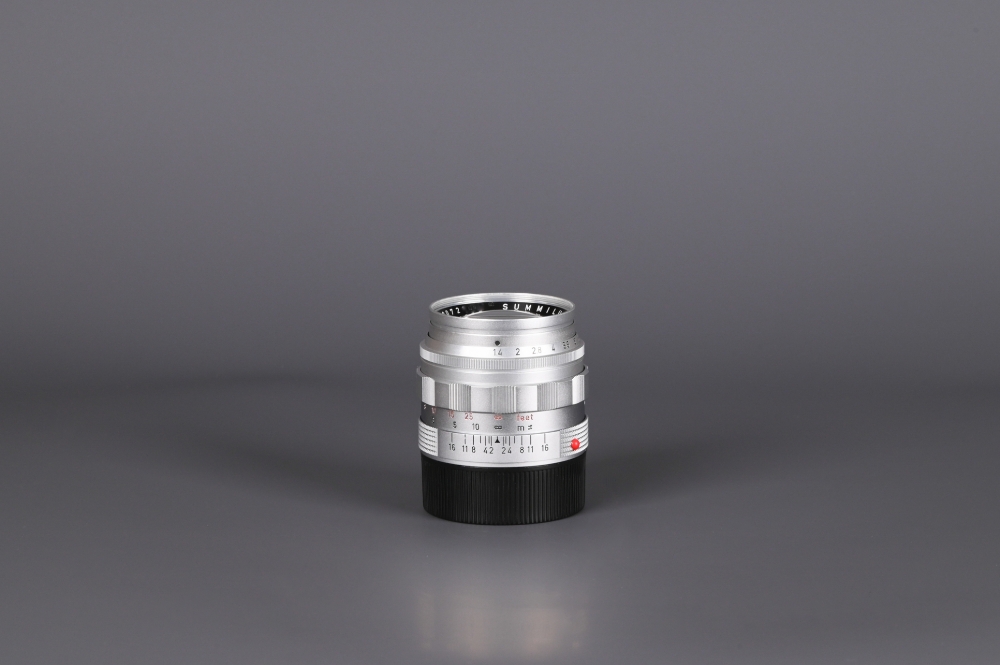 Picture of Leica Summilux-M 50mm f/1.4 Ver.2 Silver