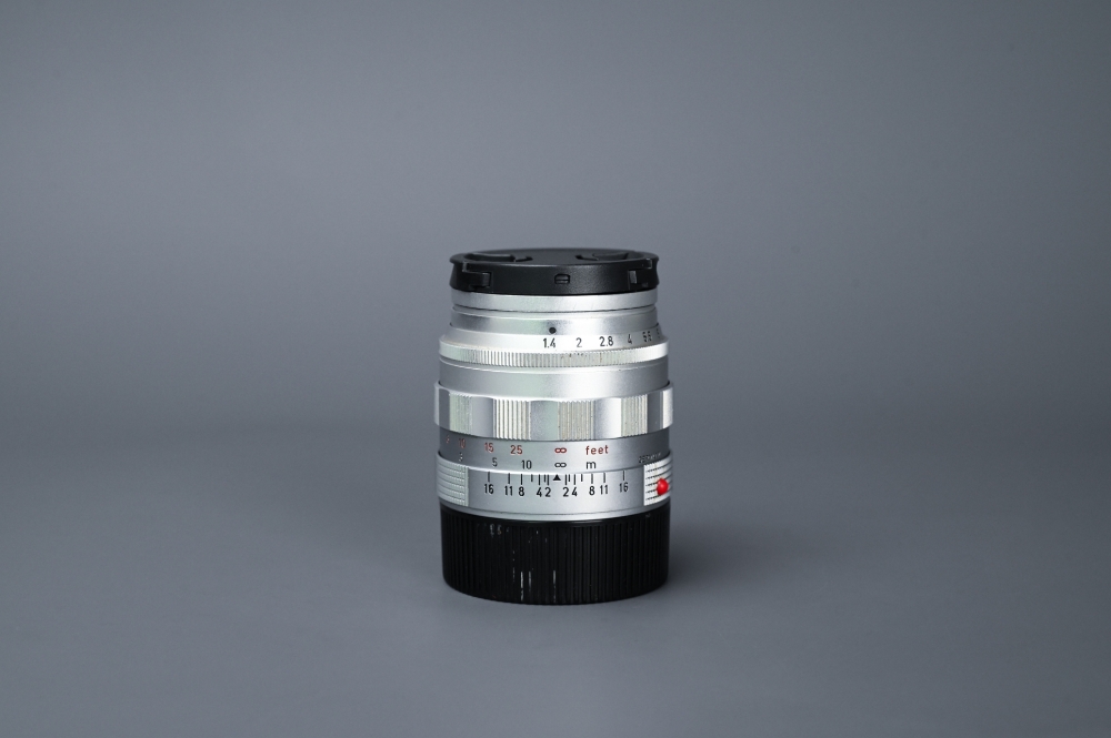 Picture of Leica Summilux-M 50mm f/1.4 Ver.1 Silver Reverse Scallop