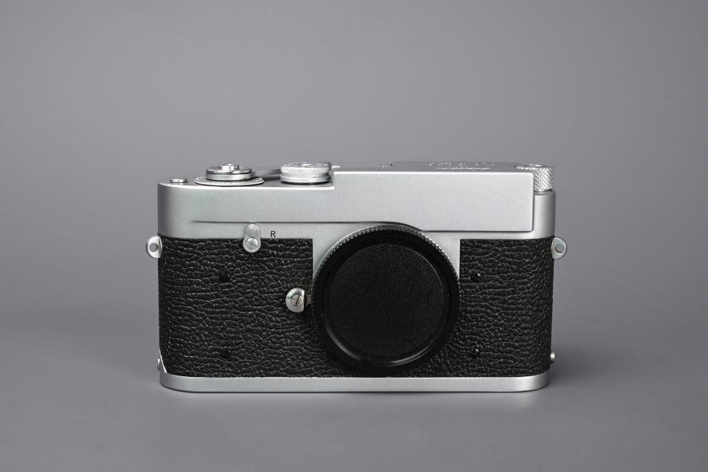 Picture of Leica M1 Silver without M1 Engraving & View Finder