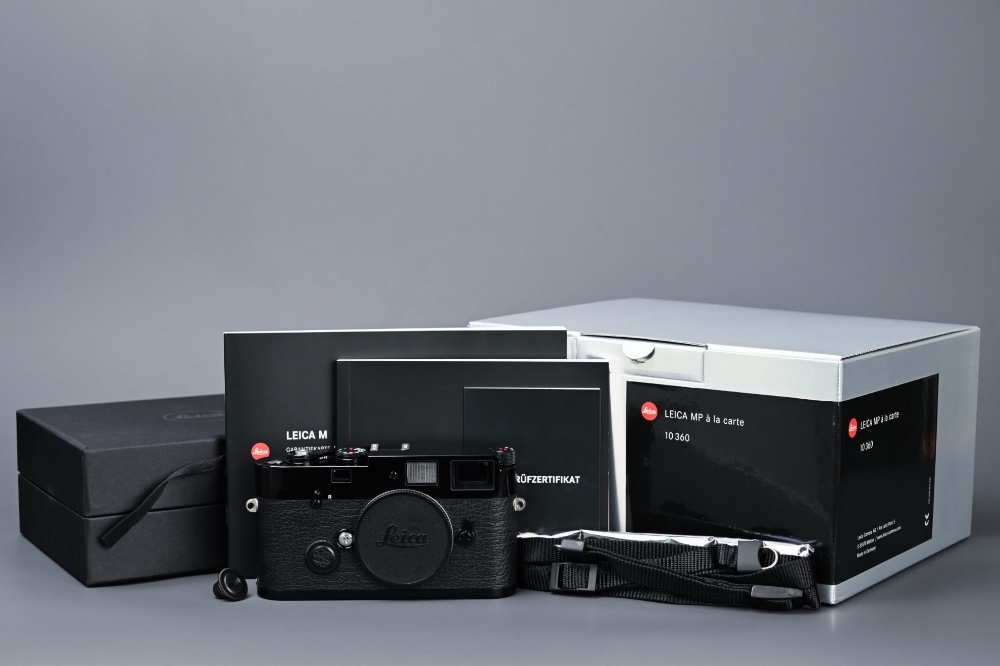 Picture of Leica MP A-La-Carte 0.85 Black Paint