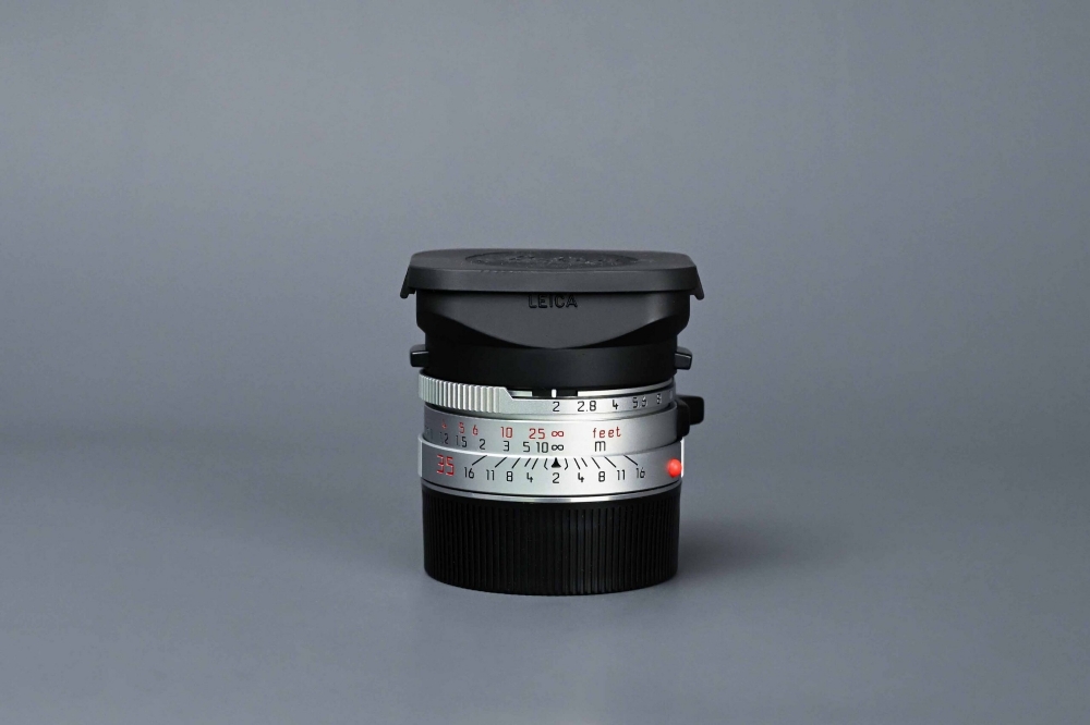 Picture of Leica Summicron-M 35mm f/2 Ver.4 Silver Chrome King of Bokeh KOB 7-element