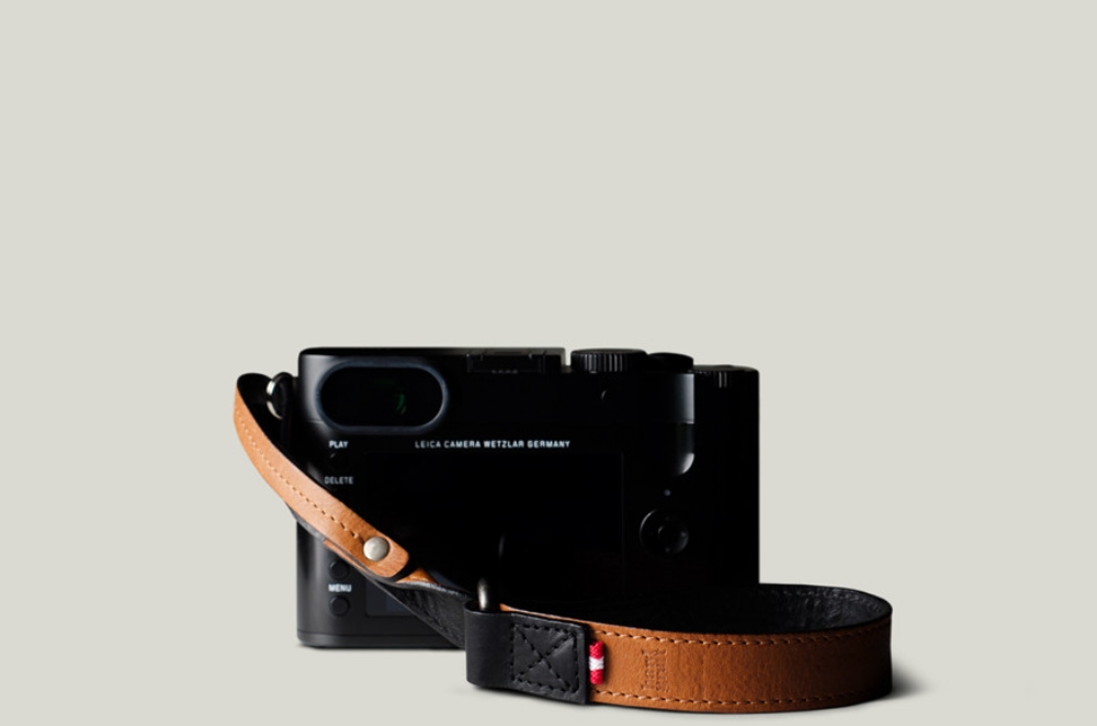 Picture of Hardgraft Slide Camera Wrist Leather Strap. Classic