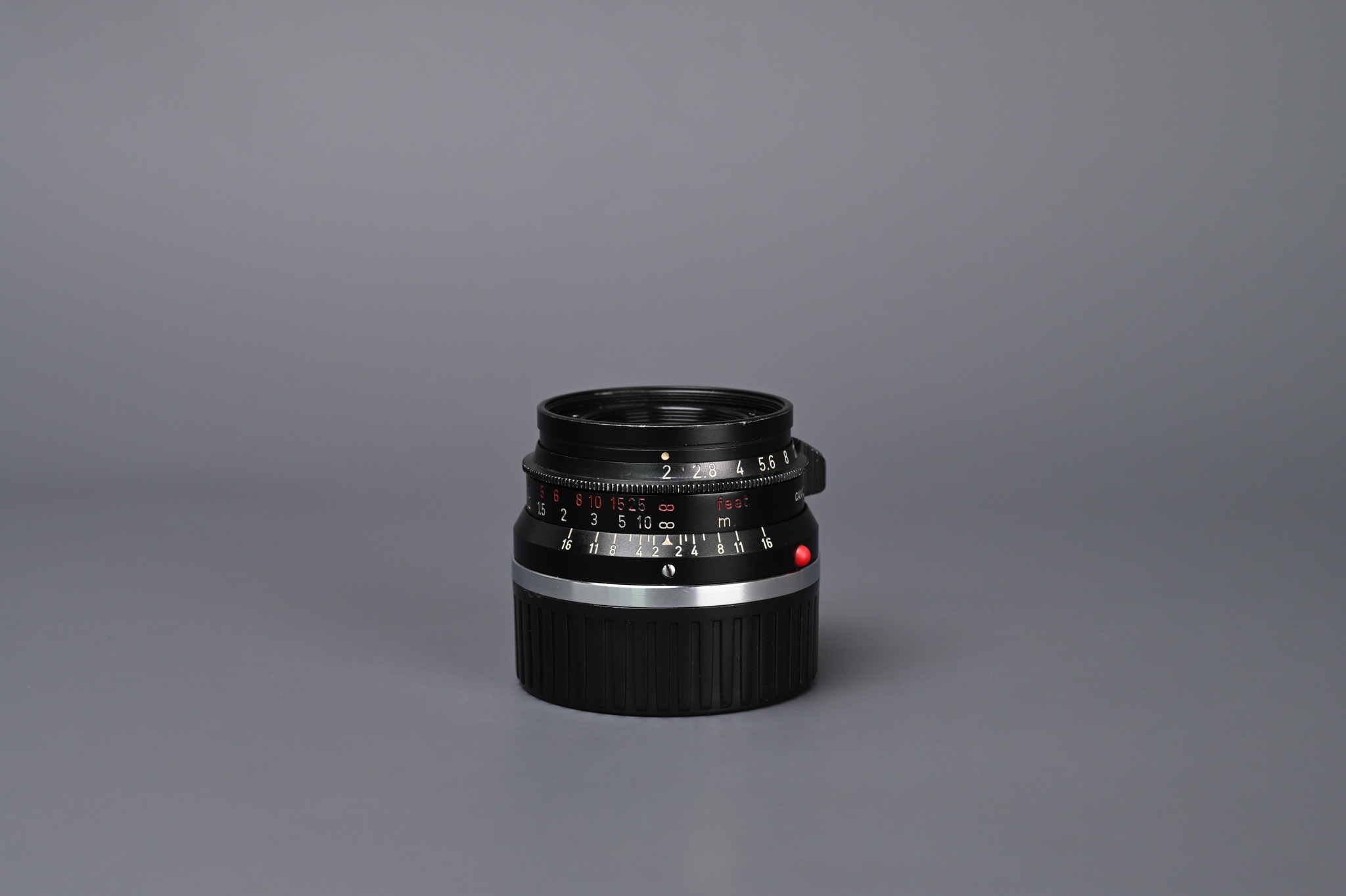 Picture of Leica Summicron-M 35mm f/2 Ver.1 8-element Black Paint M2