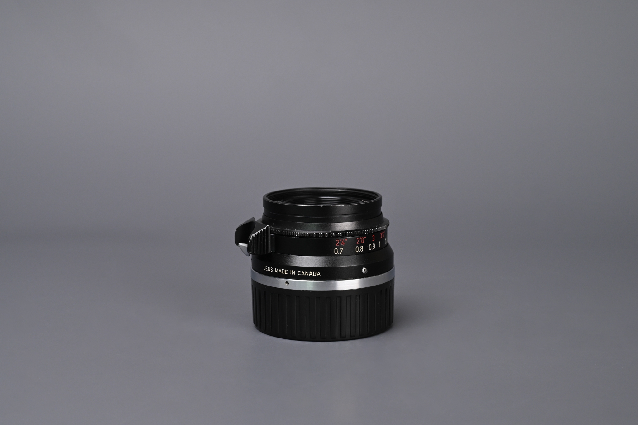 Picture of Leica Summicron-M 35mm f/2 Ver.1 8-element Black Paint M2