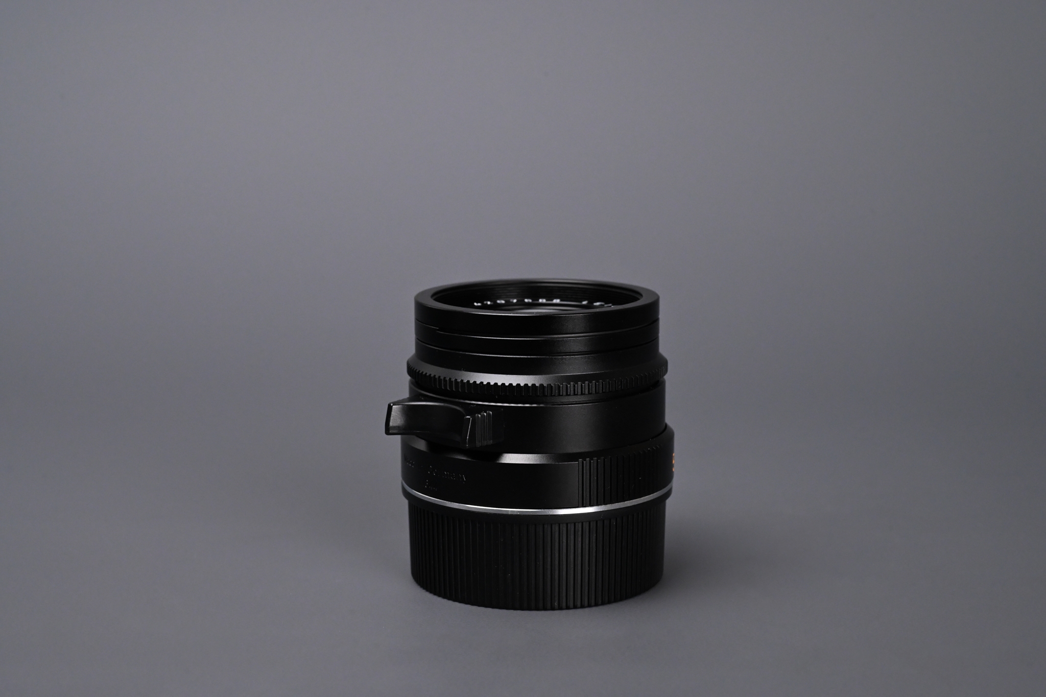 Picture of Leica Summarit-M 50mm f/2.5