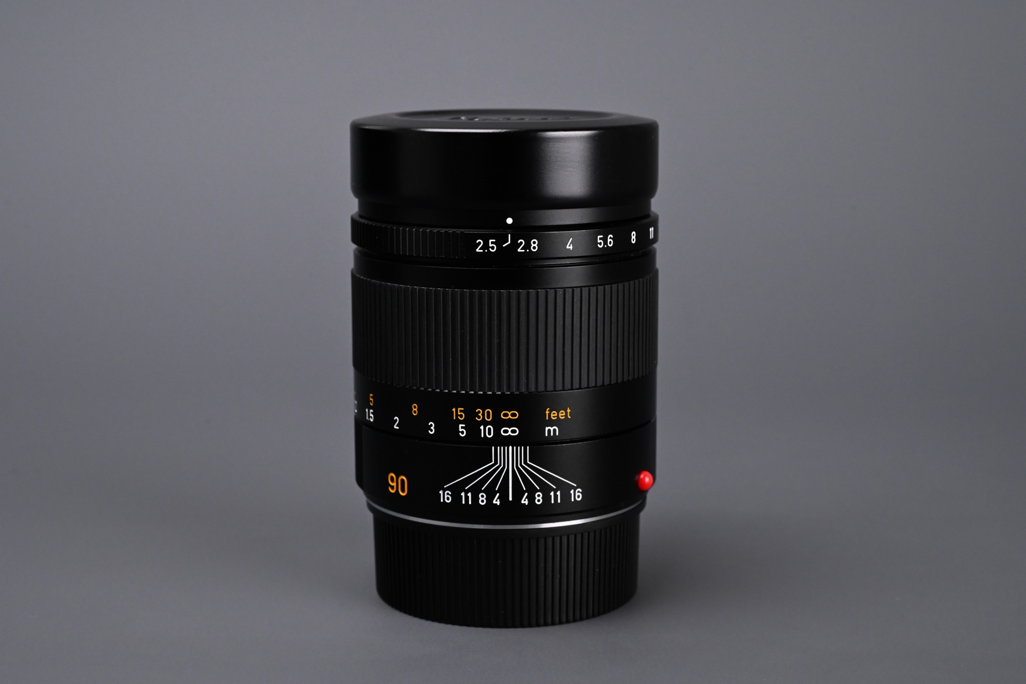 Picture of Leica Summarit-M 90mm f/2.5