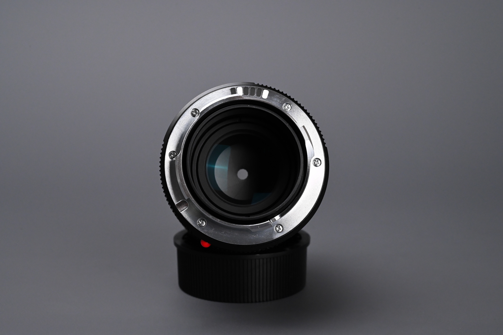 Picture of Leica Summarit-M 90mm f/2.5
