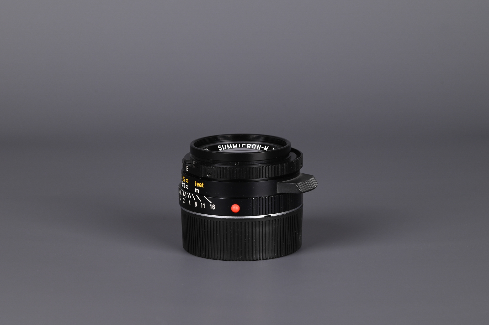 Picture of Leica Summicron-M 35mm f/2 King of Bokeh KOB 7-element Tiger Claw
