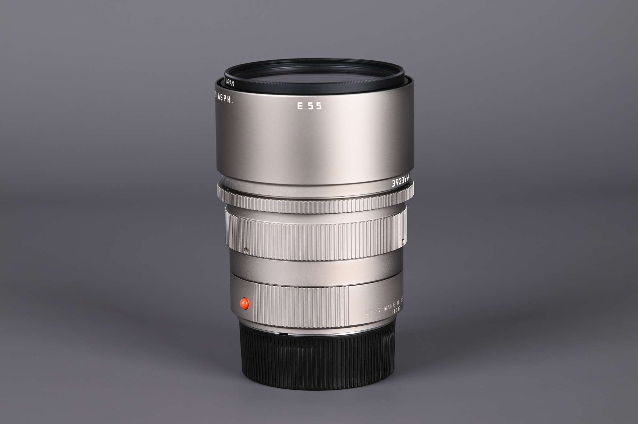 Picture of Leica APO-Summicron-M 90mm f/2 ASPH Titanium