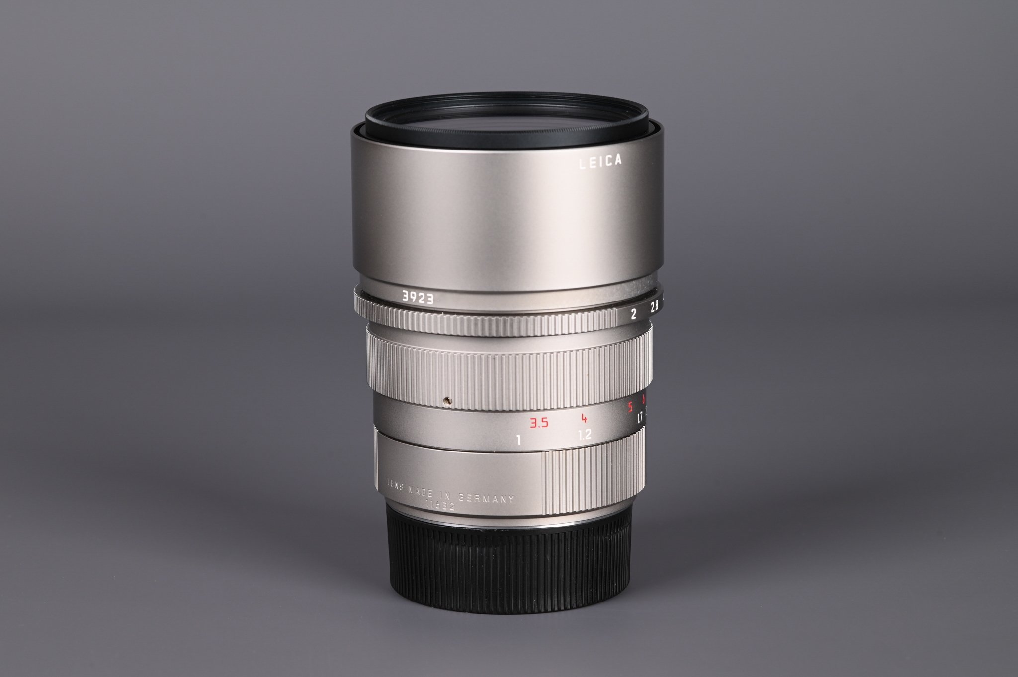 Picture of Leica APO-Summicron-M 90mm f/2 ASPH Titanium