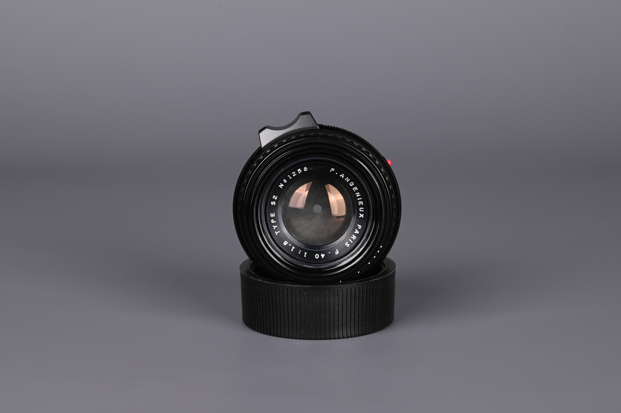 Picture of Angenieux Type S2 40mm f/1.8 Leica M