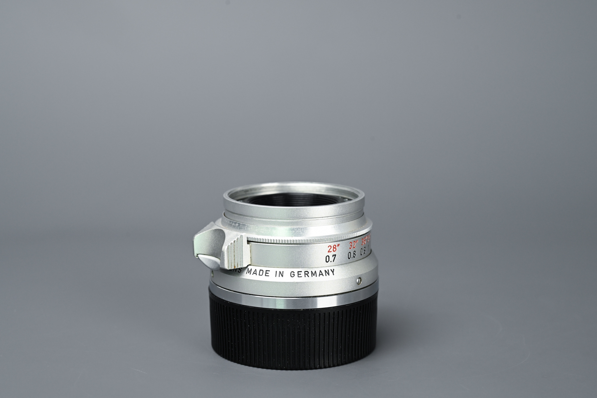 Picture of Leica Summicron-M 35mm f/2 Ver.1 8-element Silver
