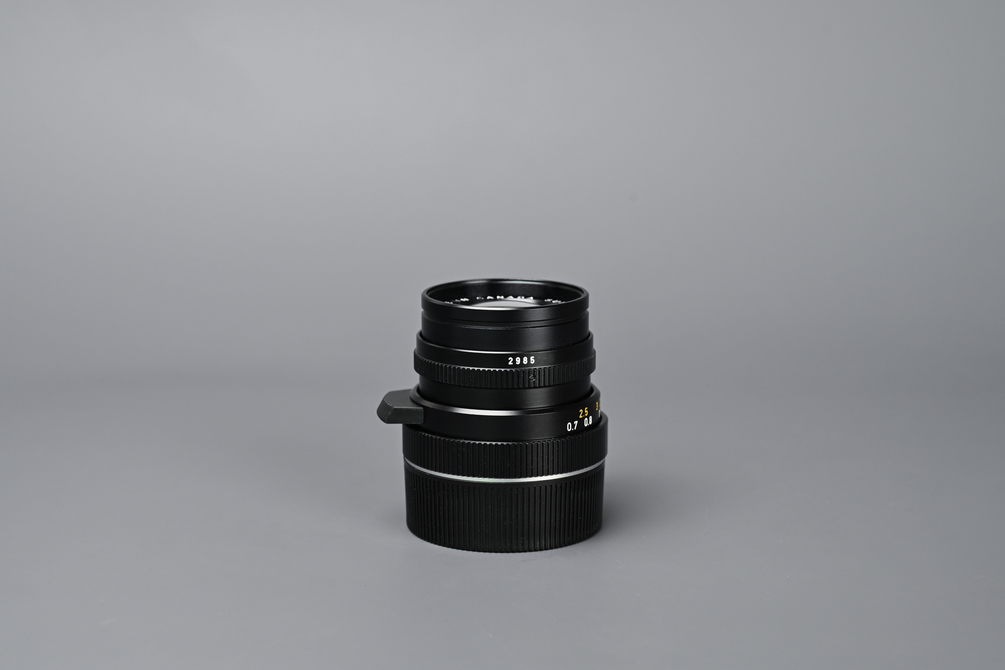 Picture of Leica Summicron-M 50mm f/2 Ver.3 Canada Tiger Claw