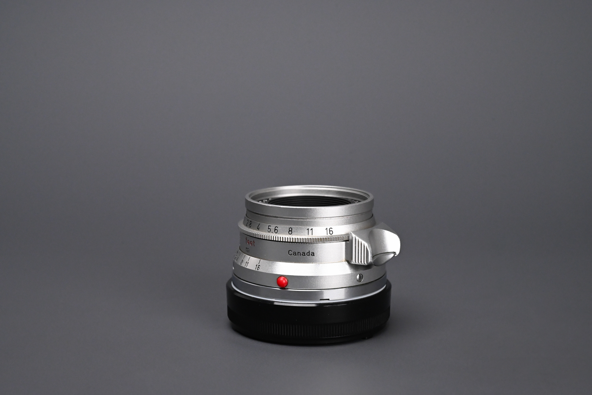 Picture of Leica Summicron-M 35mm f/2 Ver.1 8-element Silver Canada