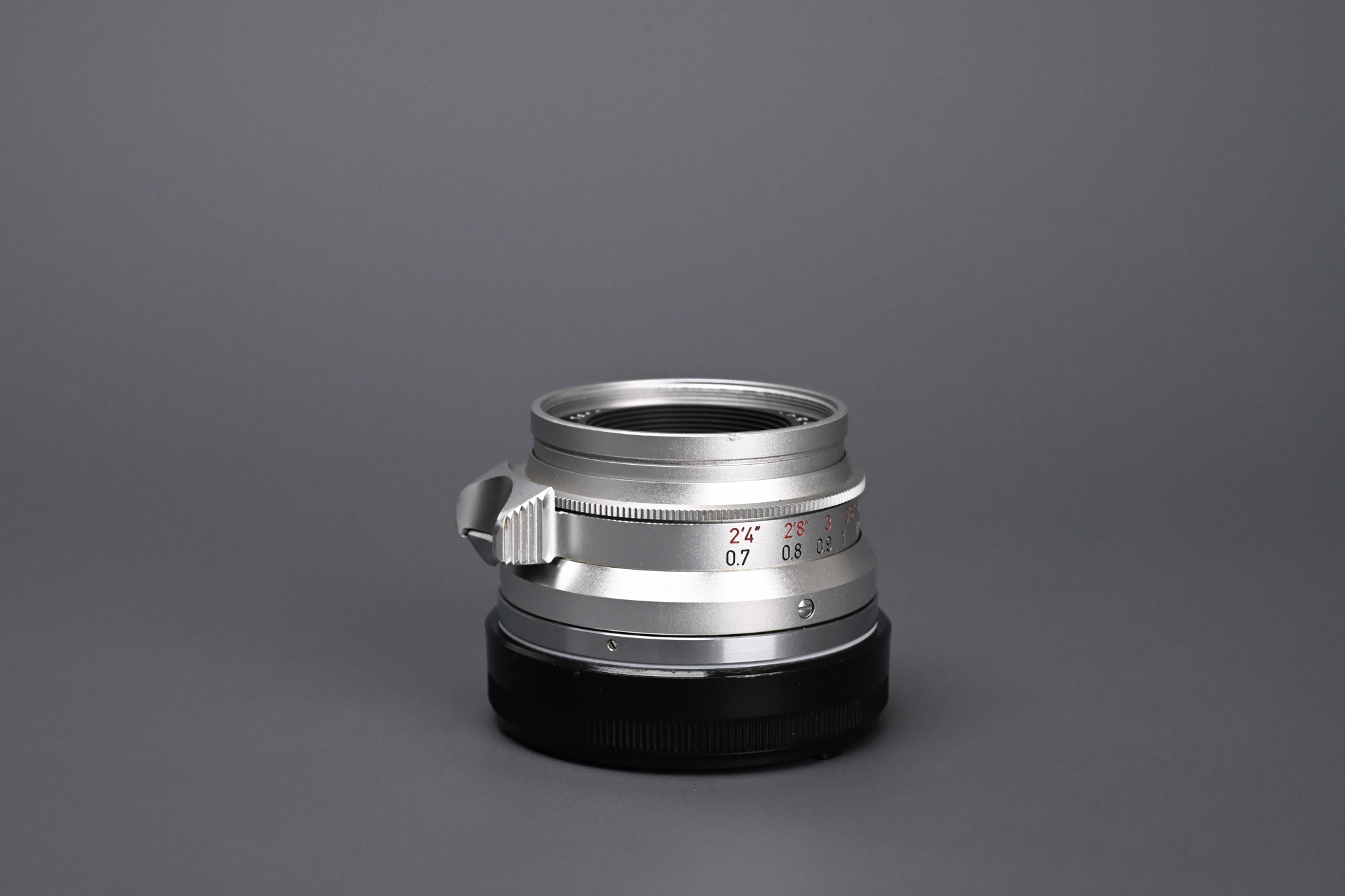 Picture of Leica Summicron-M 35mm f/2 Ver.1 8-element Silver Canada