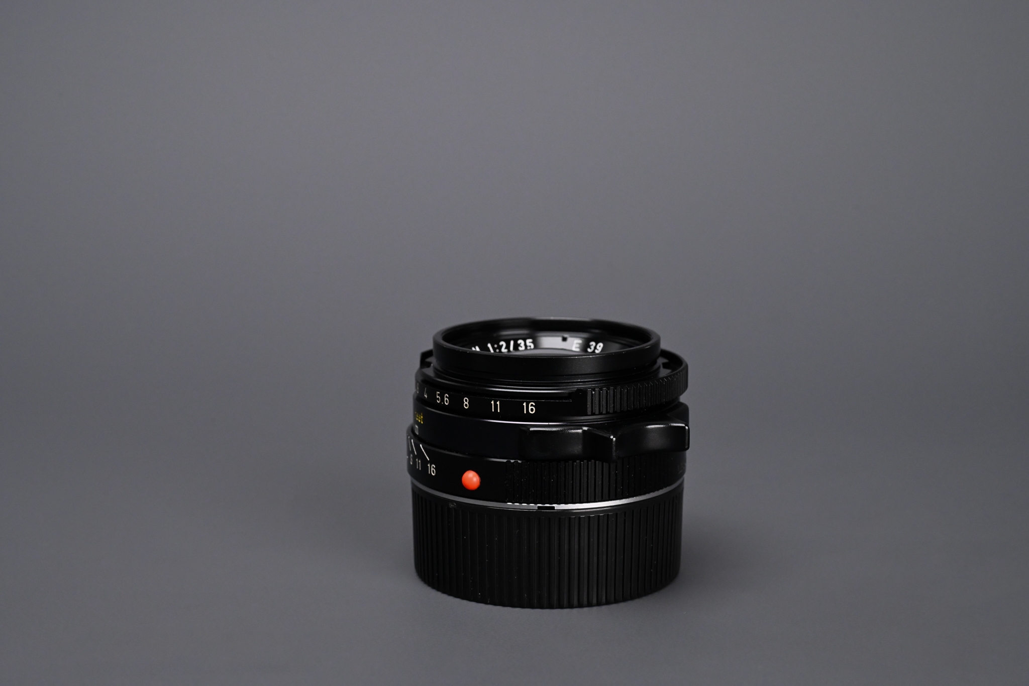 Picture of Leica Summicron-M 35mm f/2 Ver.4 Black Canada King of Bokeh KOB 7-element