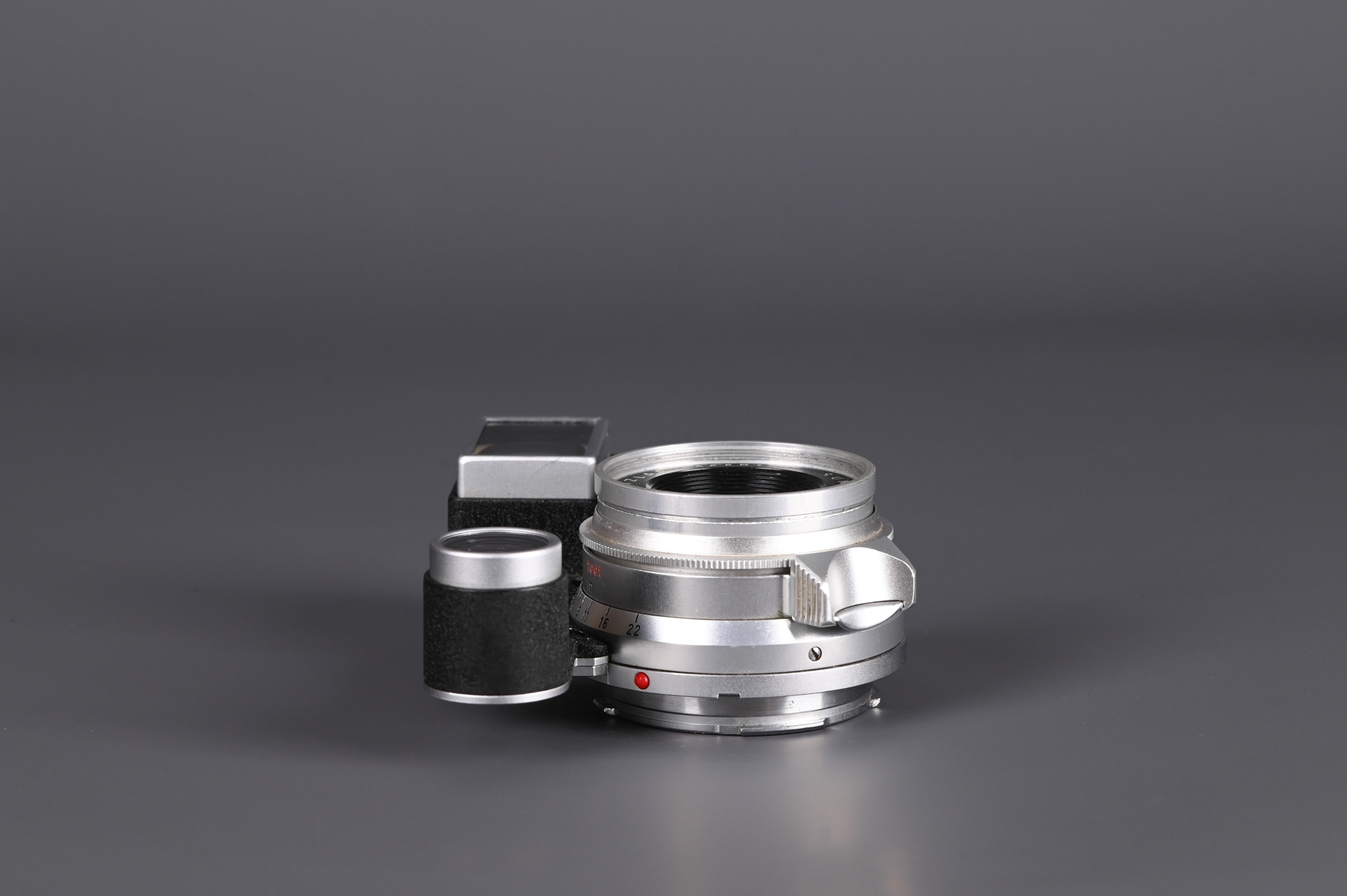 Picture of Leica Summaron-M 35mm f/2.8 M3 Silver