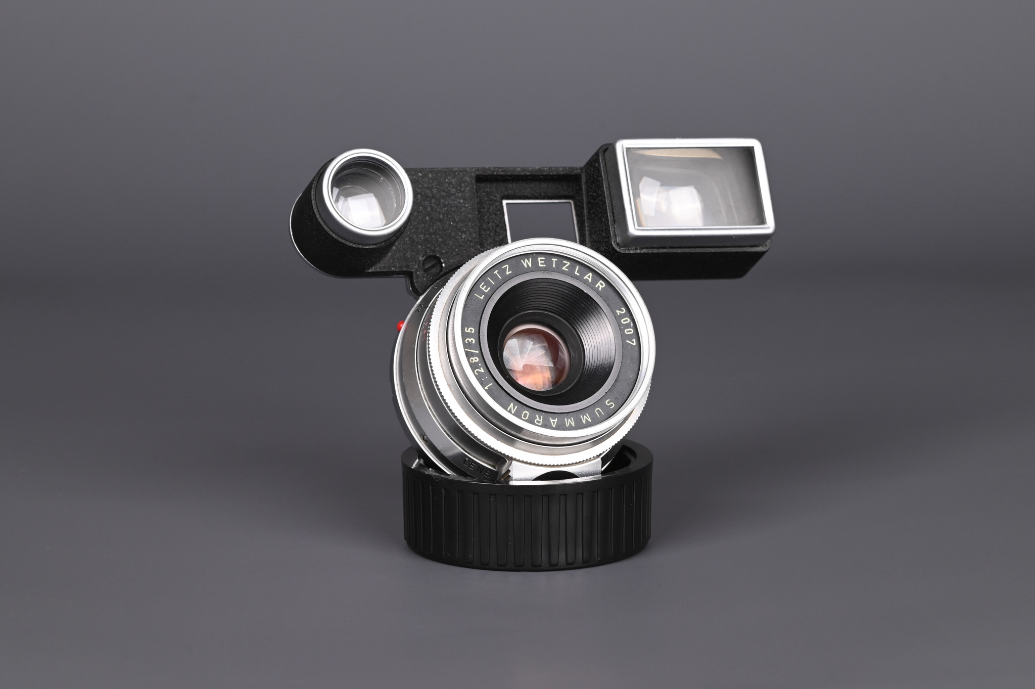 Picture of Leica Summaron-M 35mm f/2.8 M3 Silver