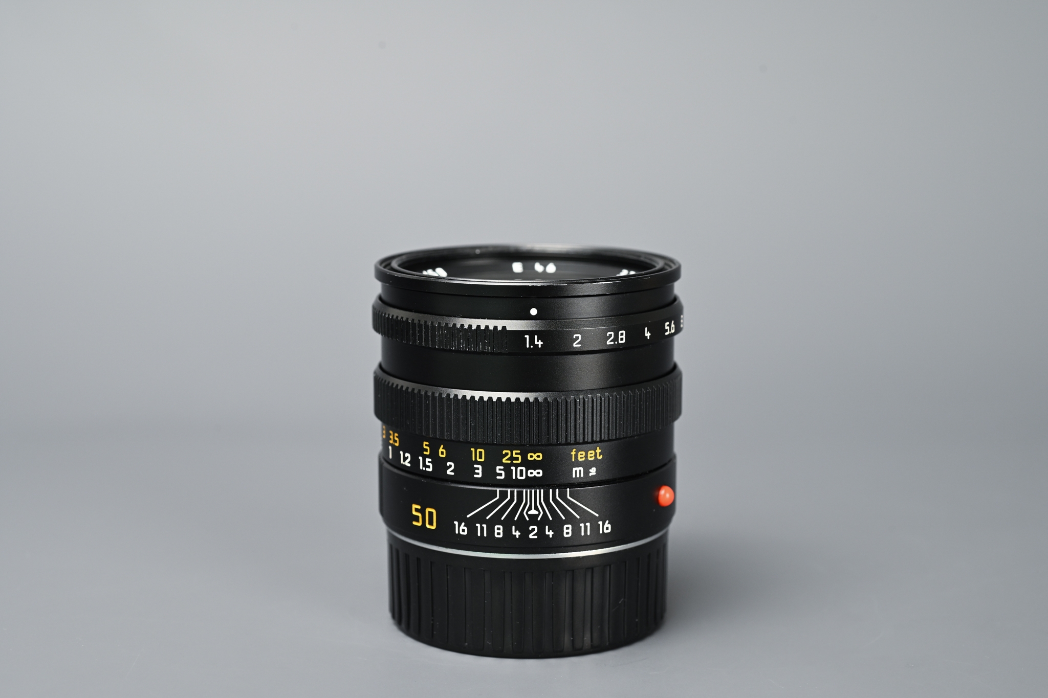 Picture of Leica Summilux-M 50mm f/1.4 Ver.3 Pre-ASPH Black
