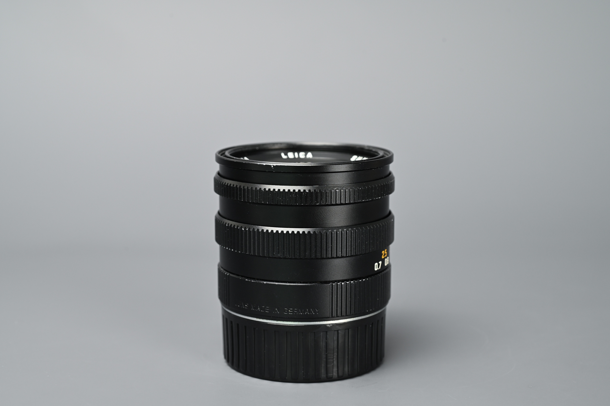 Picture of Leica Summilux-M 50mm f/1.4 Ver.3 Pre-ASPH Black