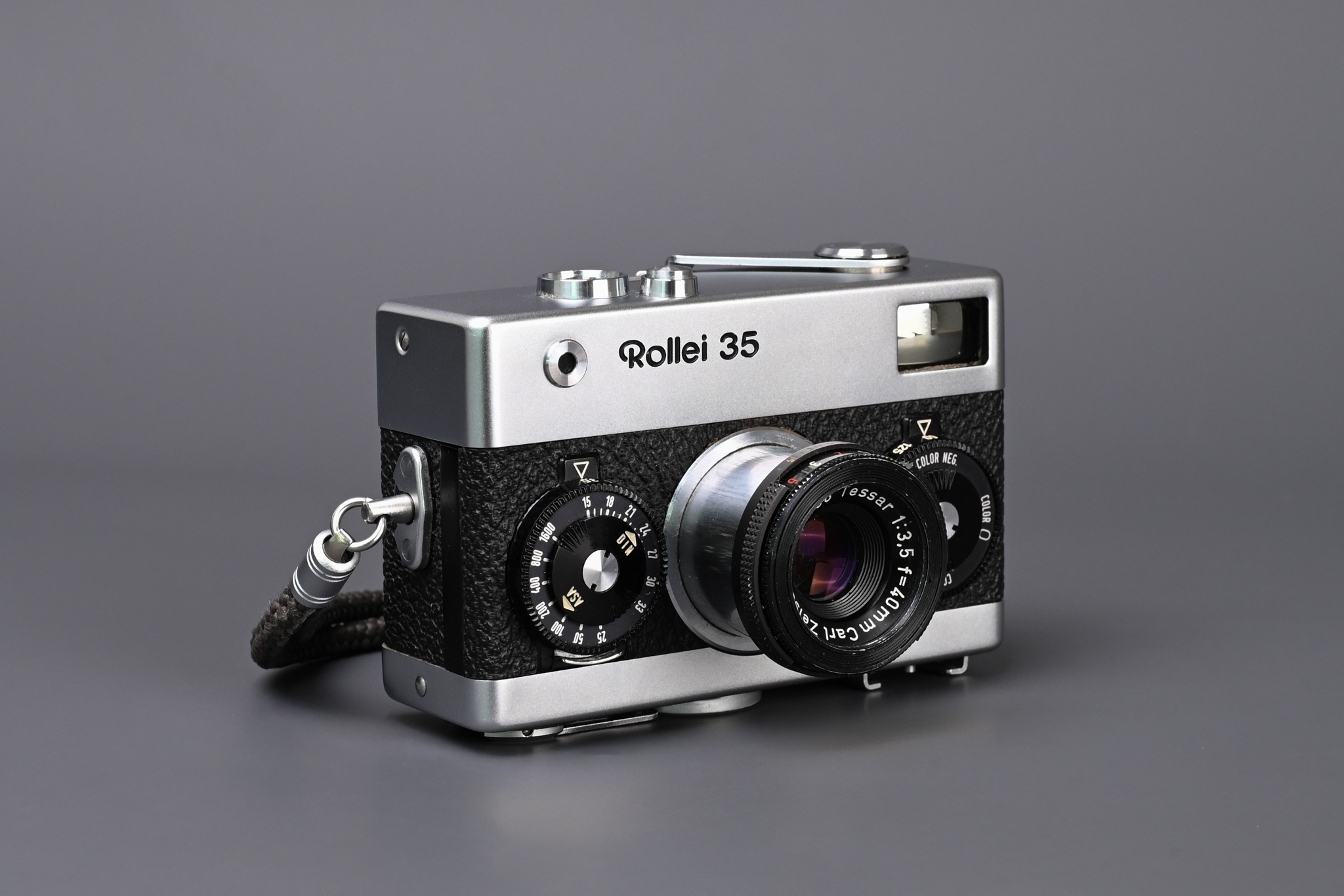 Picture of Rollei 35 Germany Early with Tessar 40mm f/3.5