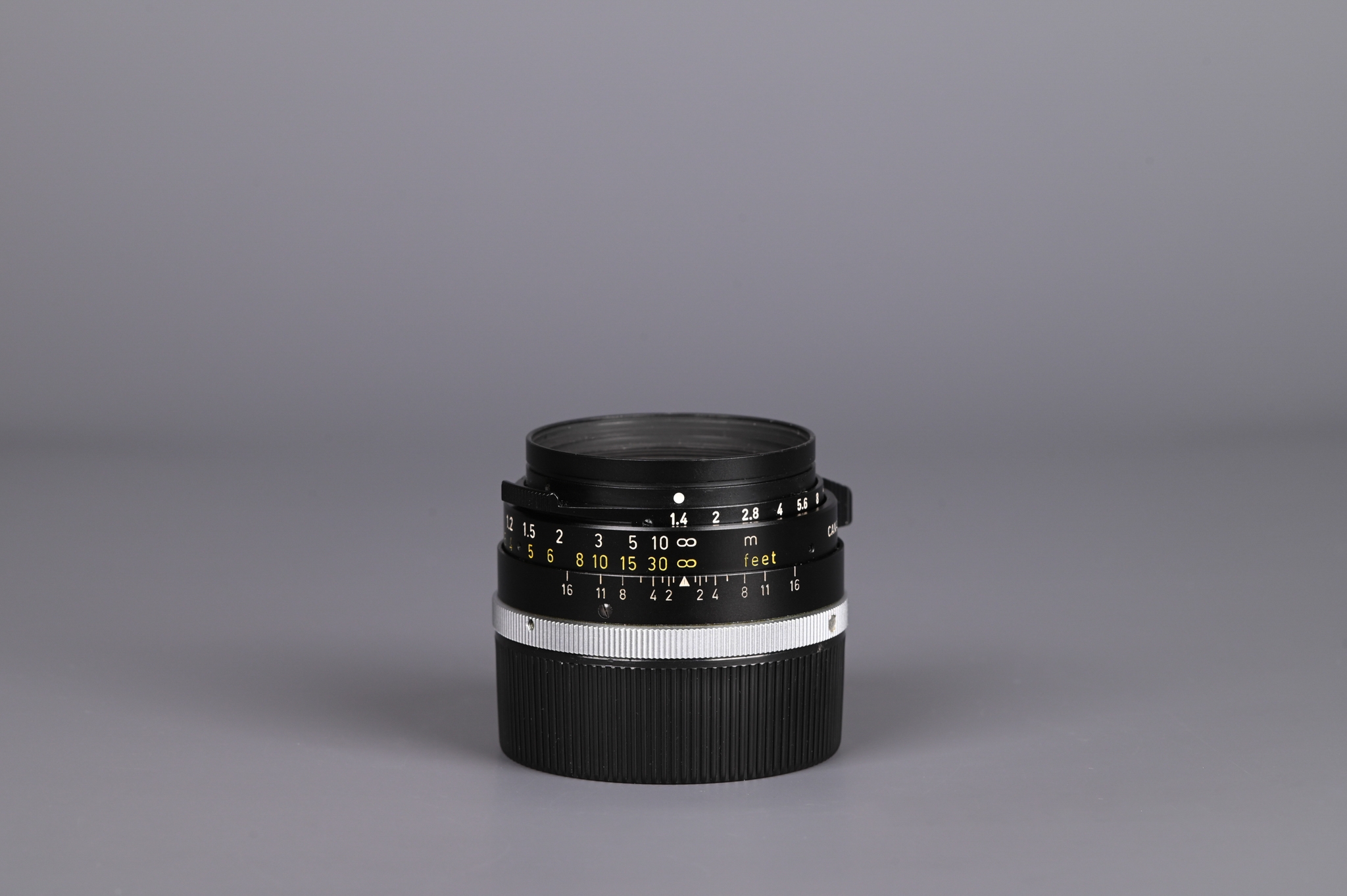 Picture of Leica Summilux-M 35mm f/1.4 Ver.2 Pre-ASPH Infinity Lock