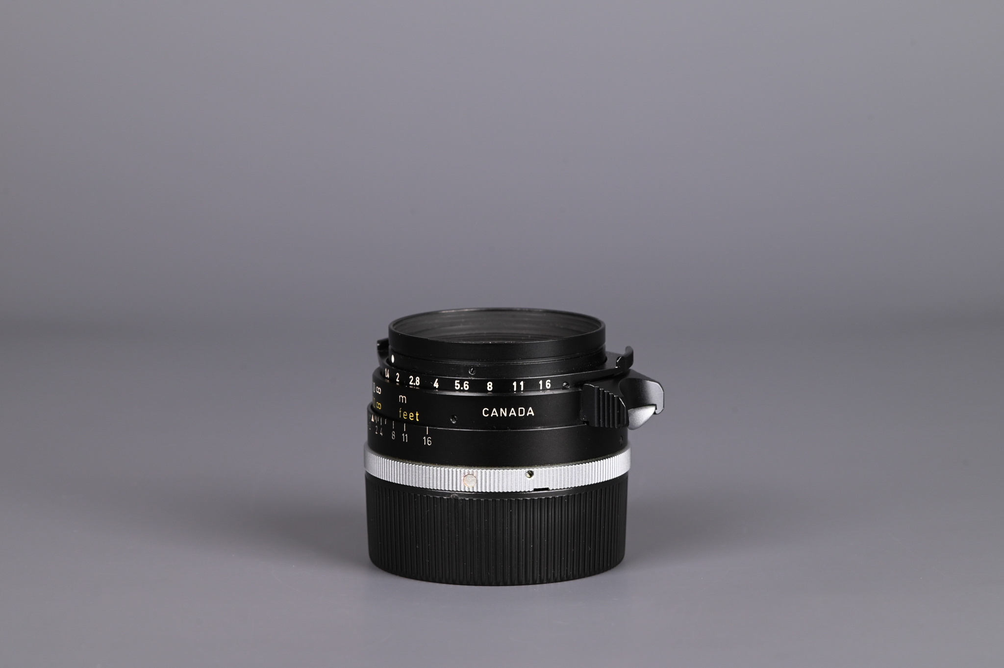 Picture of Leica Summilux-M 35mm f/1.4 Ver.2 Pre-ASPH Infinity Lock