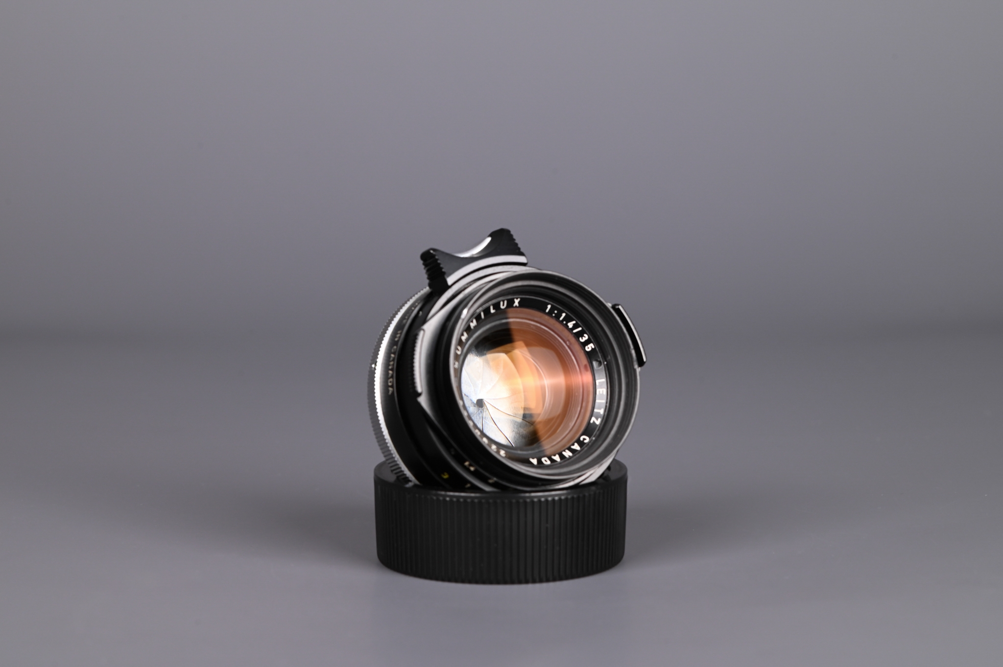 Picture of Leica Summilux-M 35mm f/1.4 Ver.2 Pre-ASPH Infinity Lock