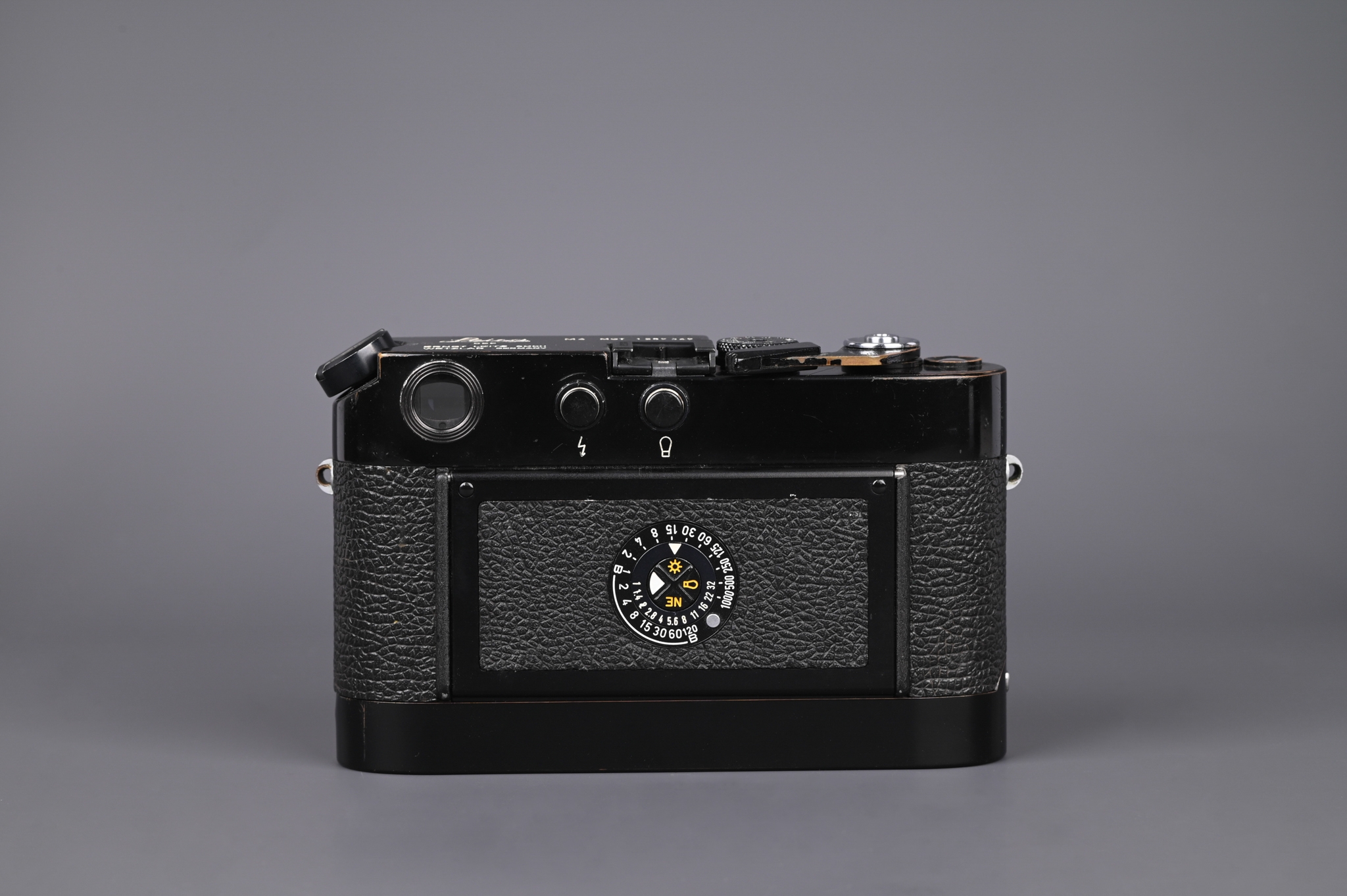 Picture of Leica M4 Mot Black Paint with Repainted Leicavit M & M5 Backdoor