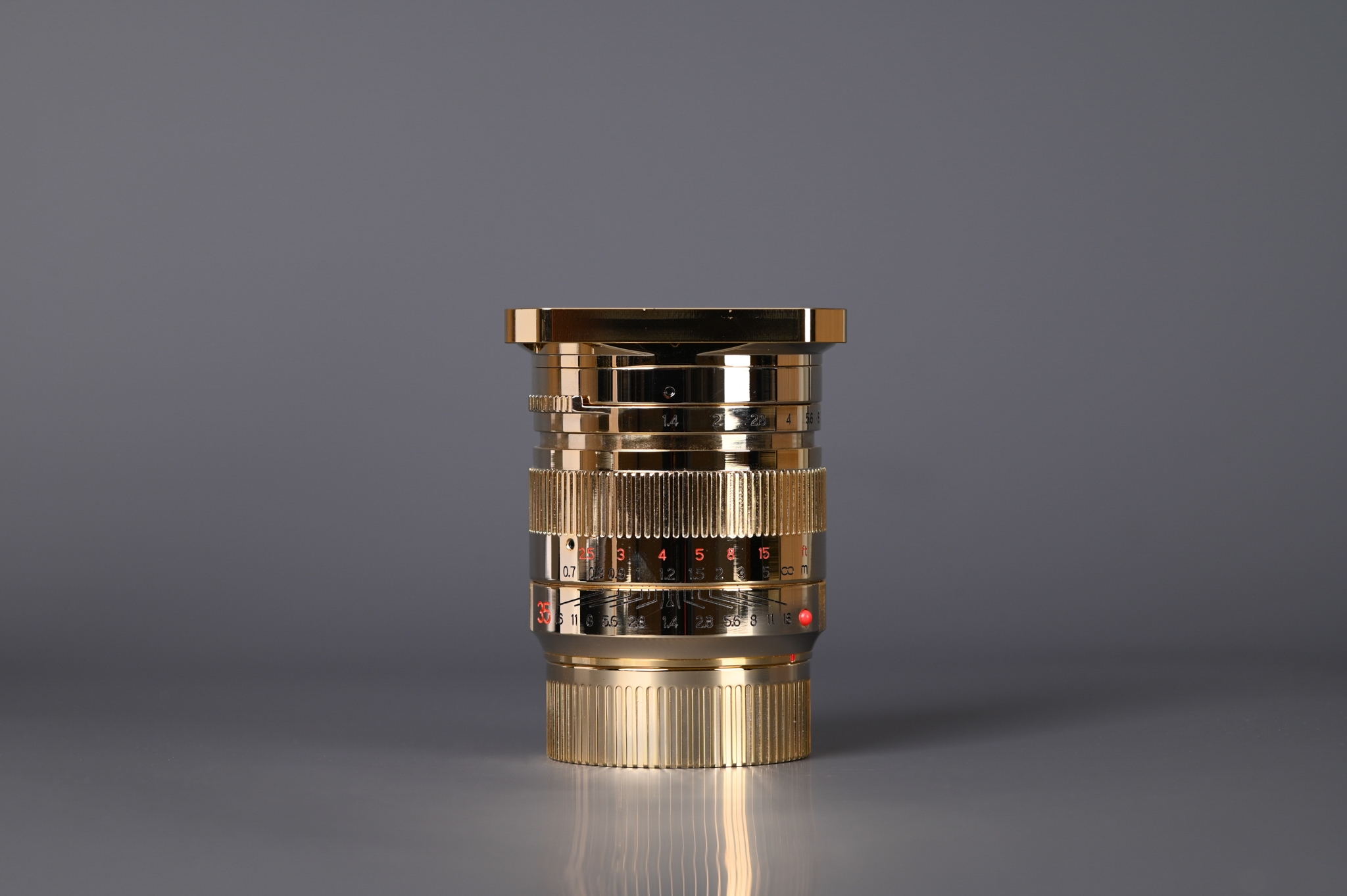 Picture of TT Artisan DJ-Optical 35mm f/1.4 24K Gold Skin Leica M