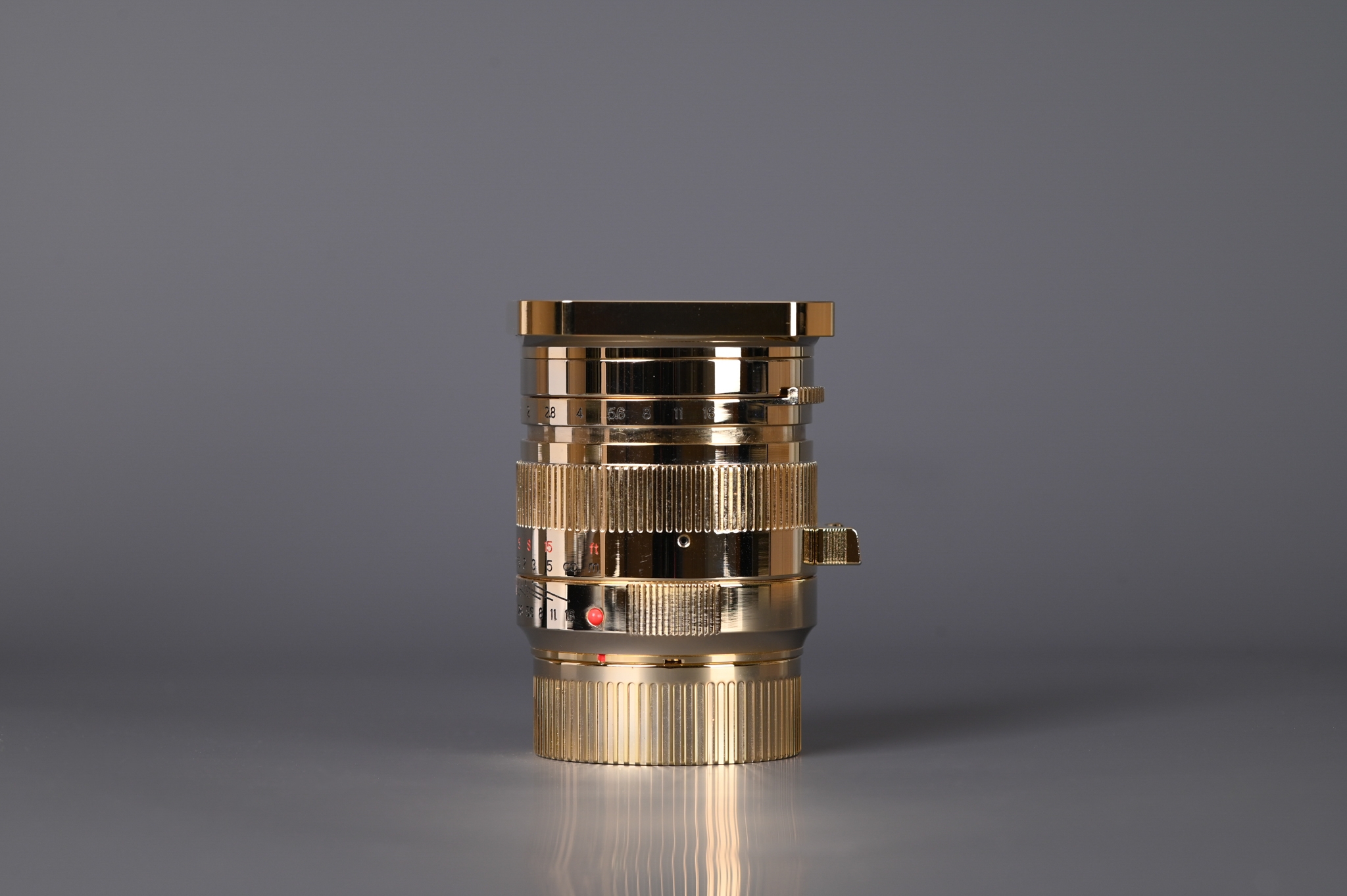 Picture of TT Artisan DJ-Optical 35mm f/1.4 24K Gold Skin Leica M