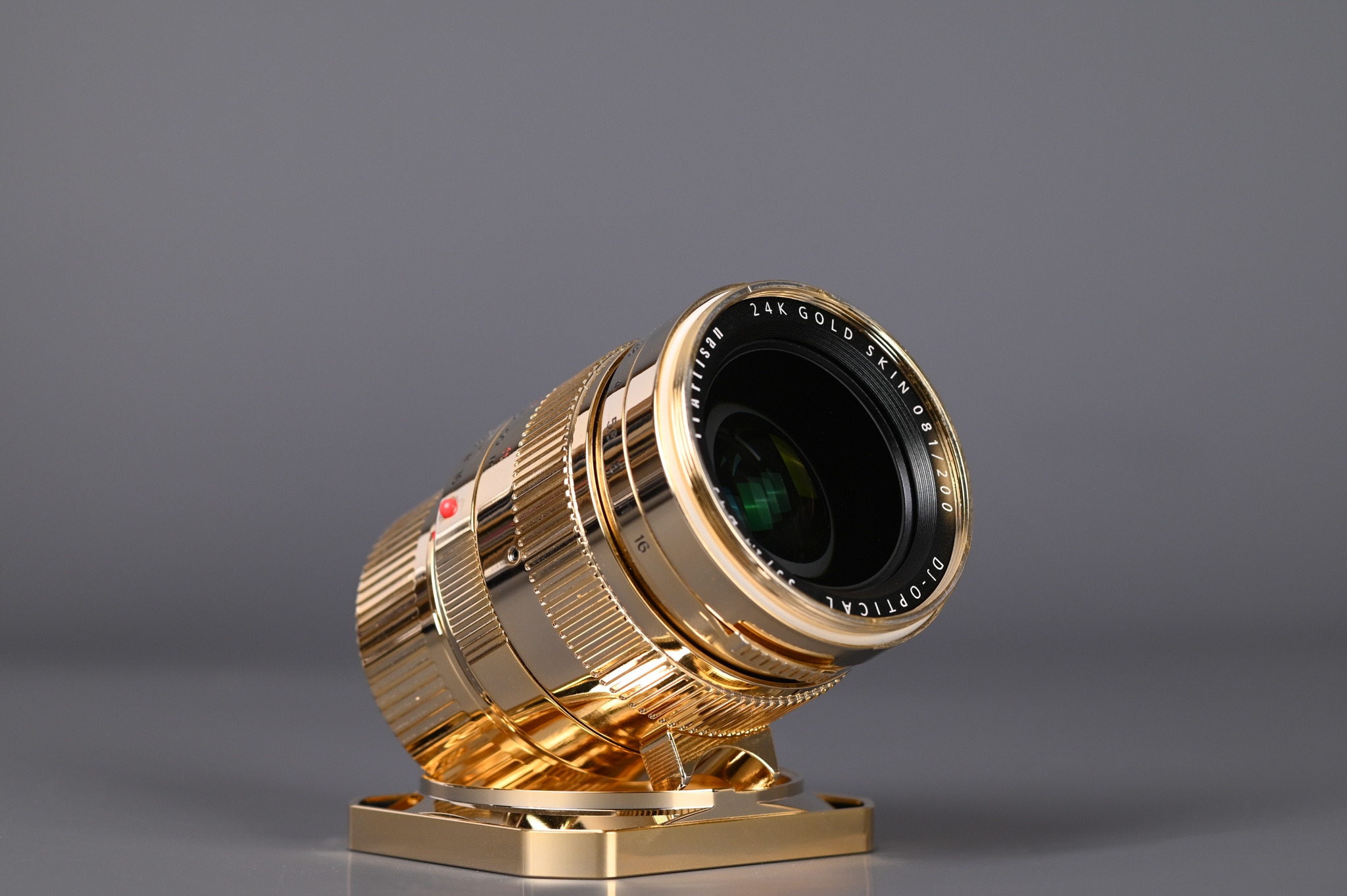 Picture of TT Artisan DJ-Optical 35mm f/1.4 24K Gold Skin Leica M