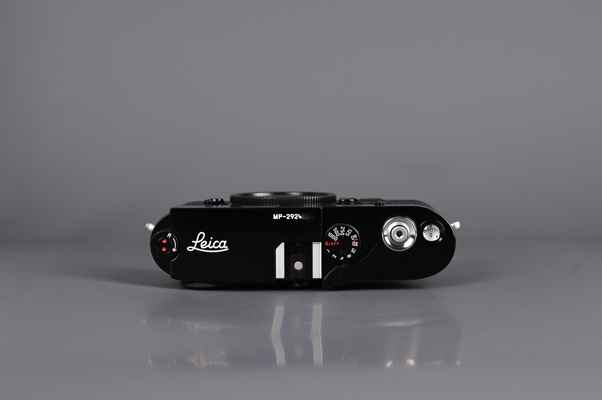 Picture of Leica MP Black Paint with Vintage Lychee Big Leather