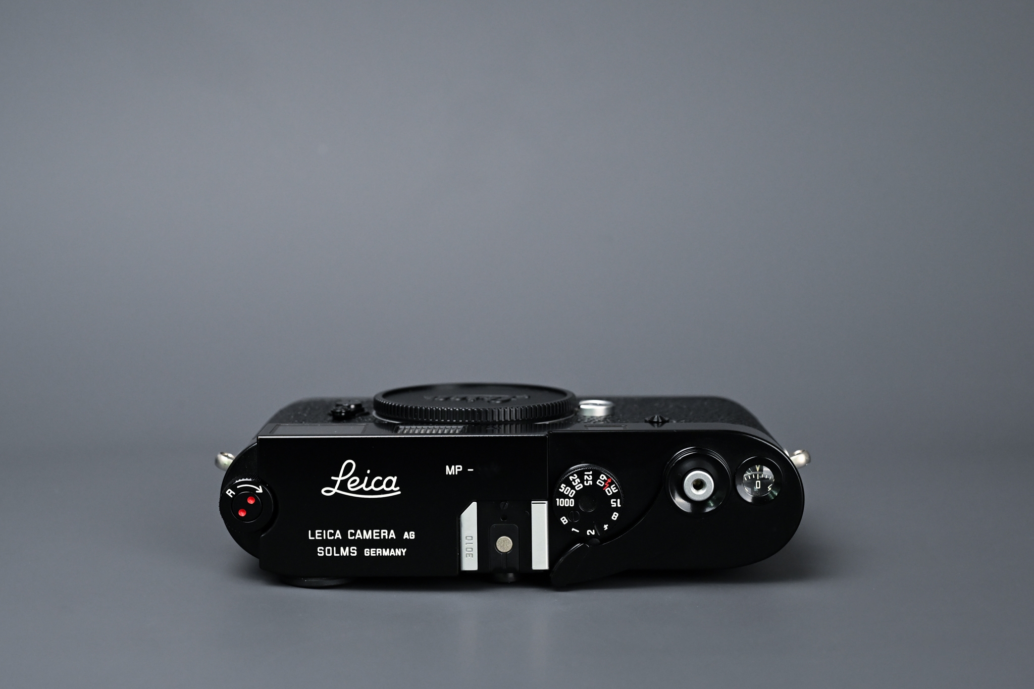 Picture of Leica MP Classic Black Paint Body Only