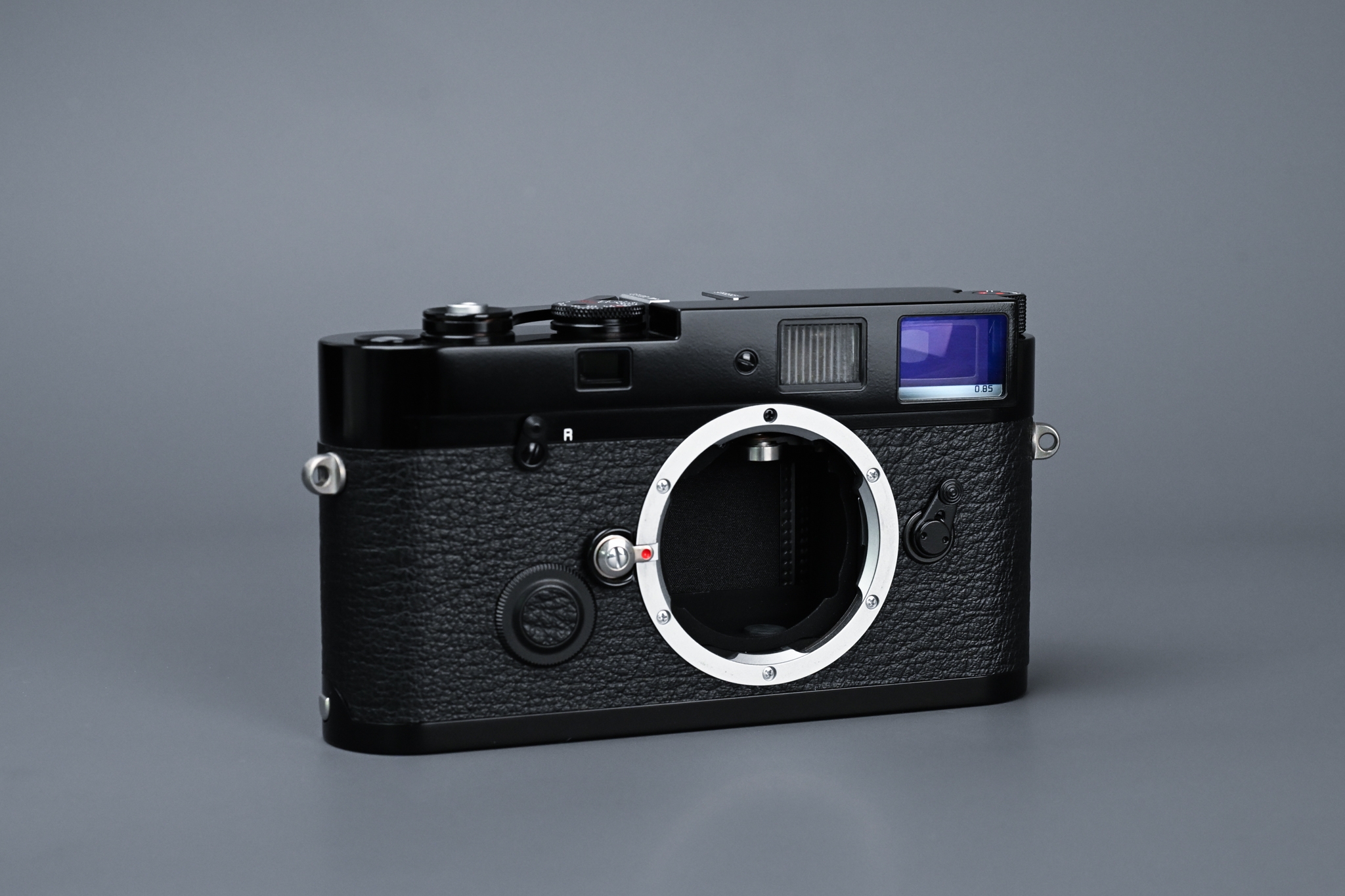 Picture of Leica MP A-La-Carte 0.85 Black Paint