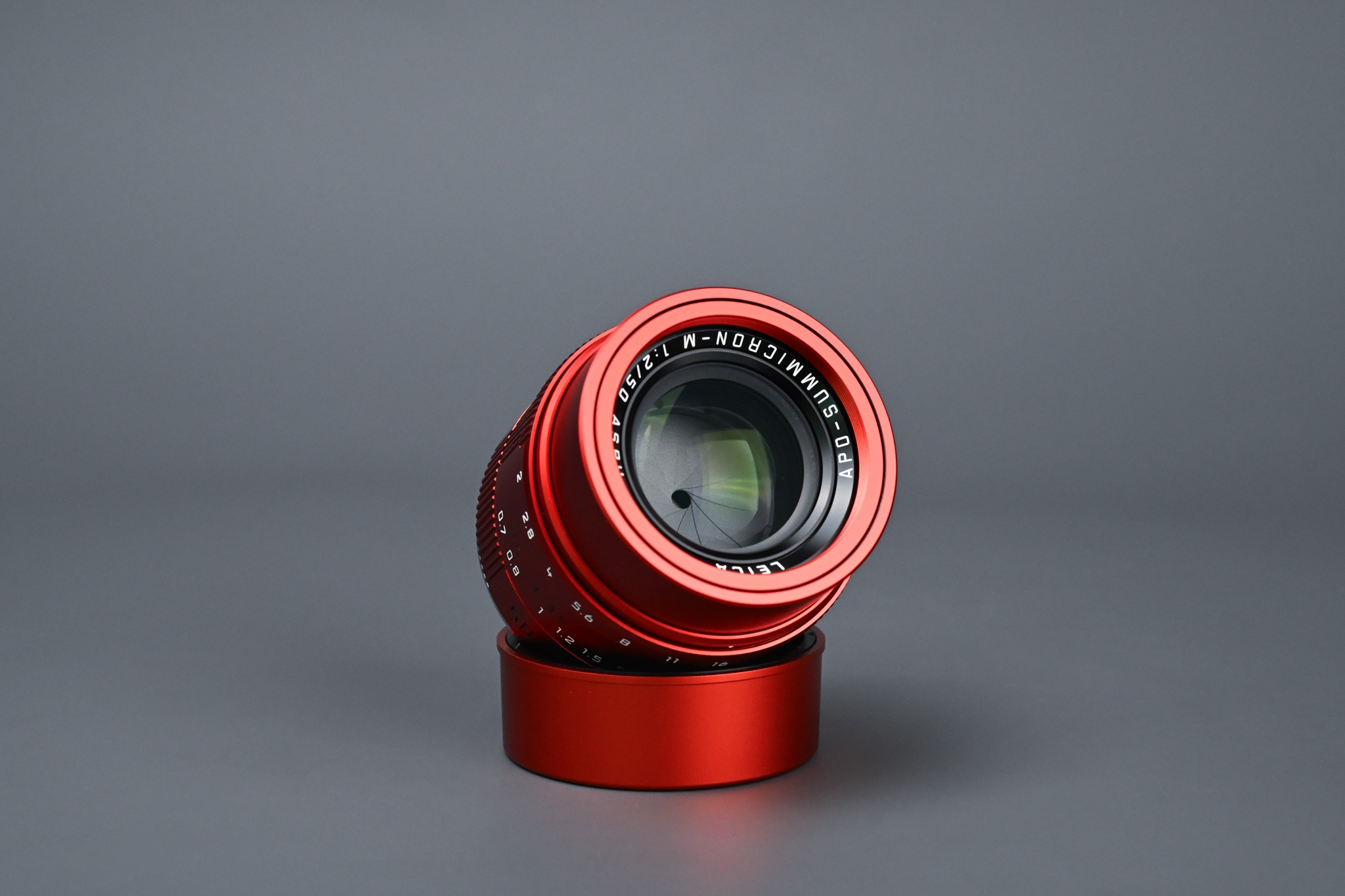 Picture of Leica APO-Summicron-M 50mm f/2 ASPH Red