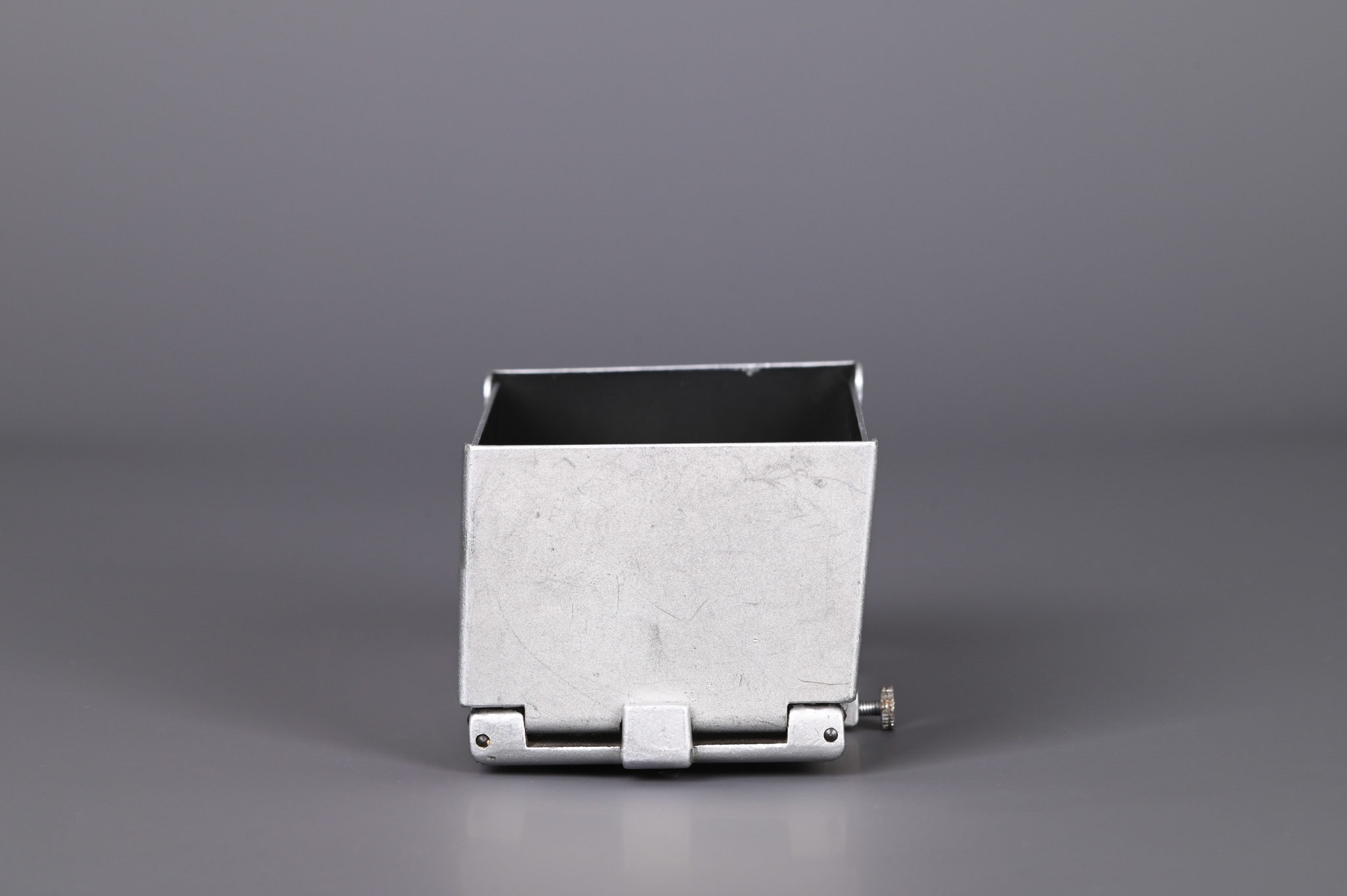 Picture of Leica Summitar Lens Hood "Ernst Leitz New York" SOOPD Silver