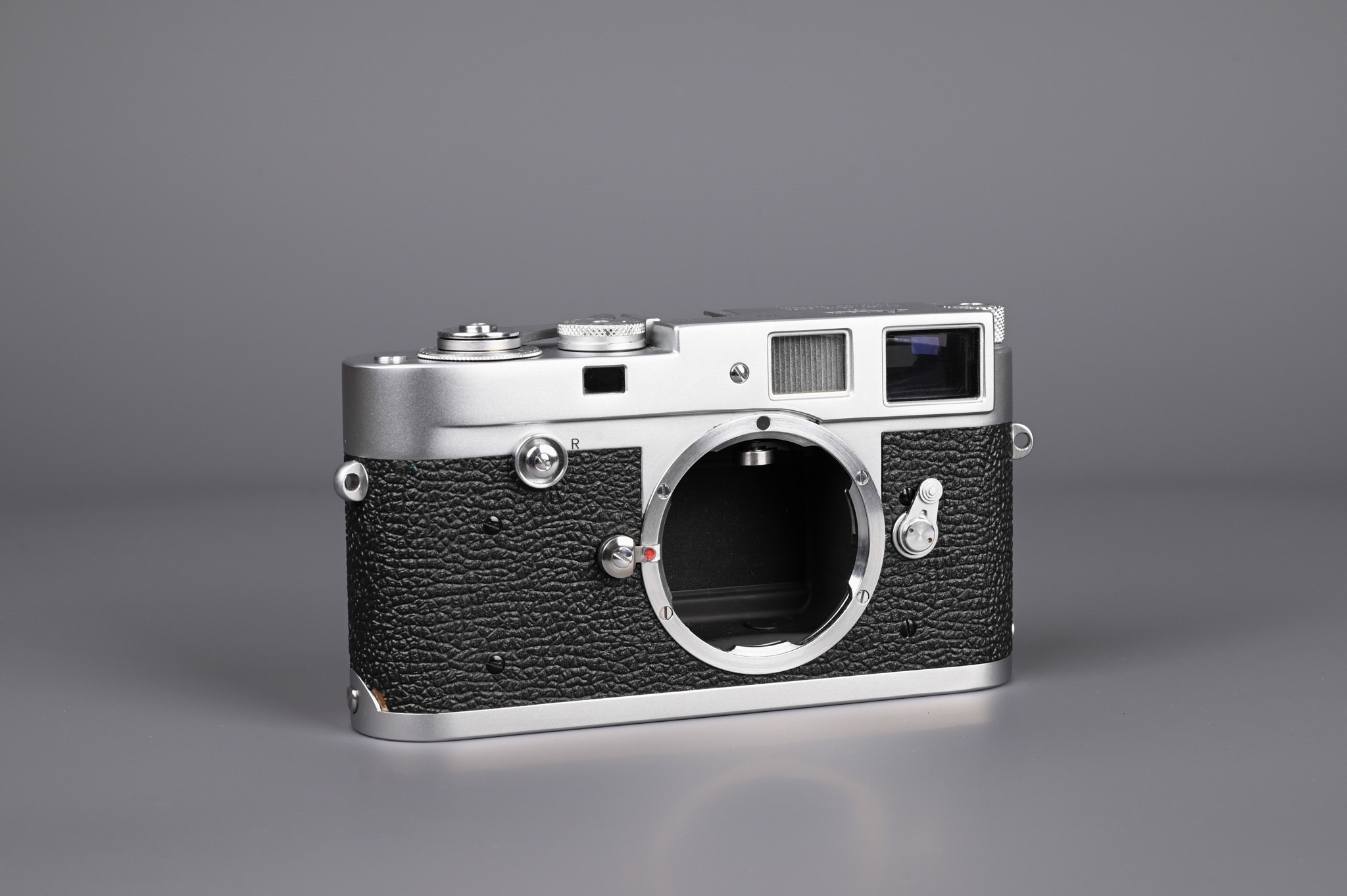 Picture of Leica M2 Button Silver