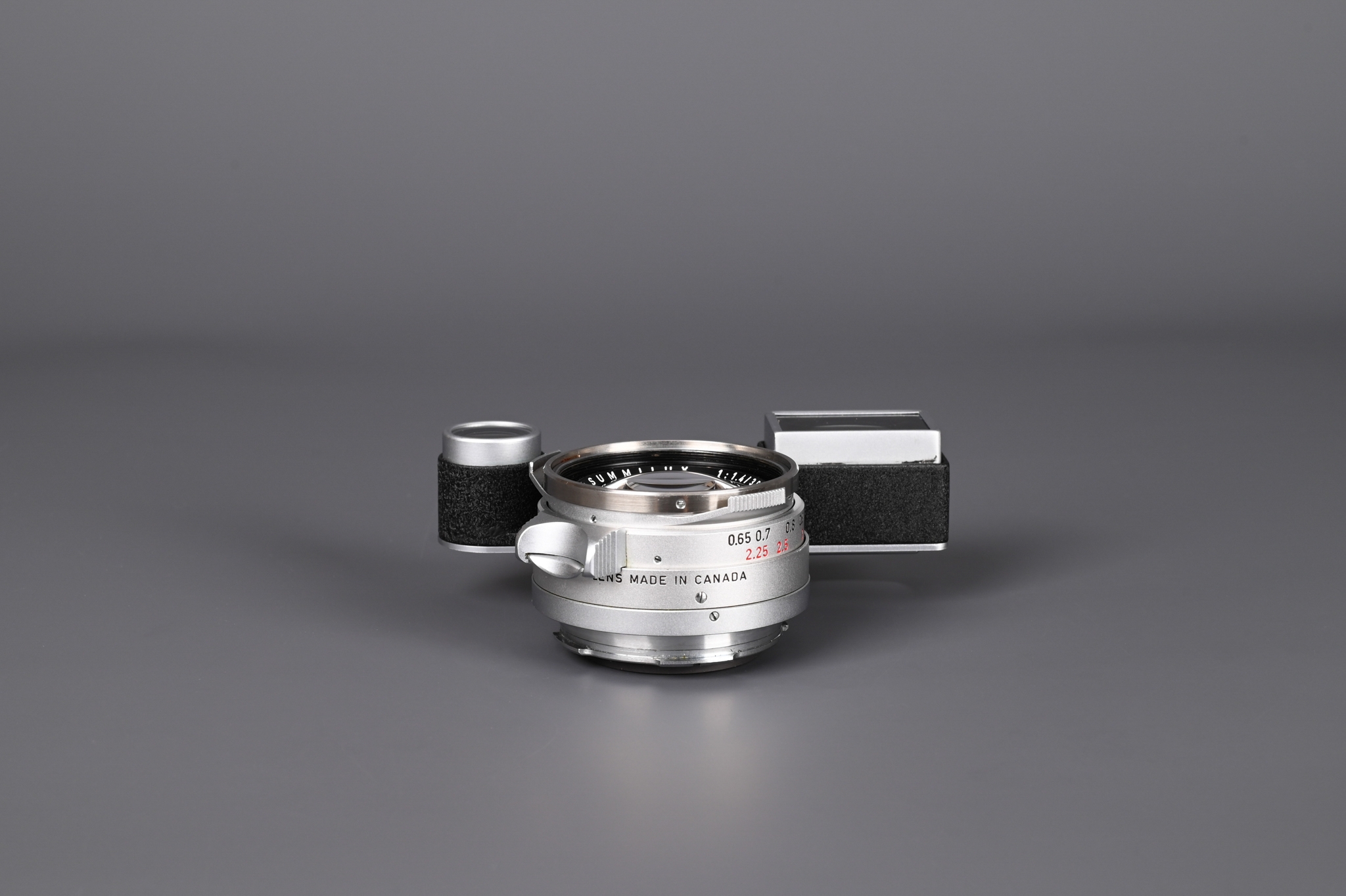 Picture of Leica Summilux-M 35mm f/1.4 Ver.1 Steel Rim M3