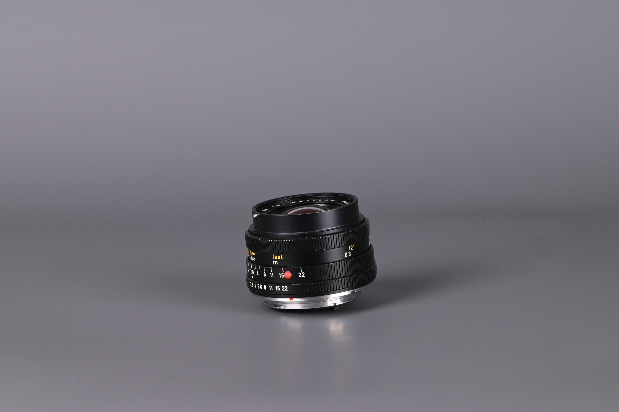 Picture of Leica Elmarit-R 28mm f/2.8 ver.1 Prototype