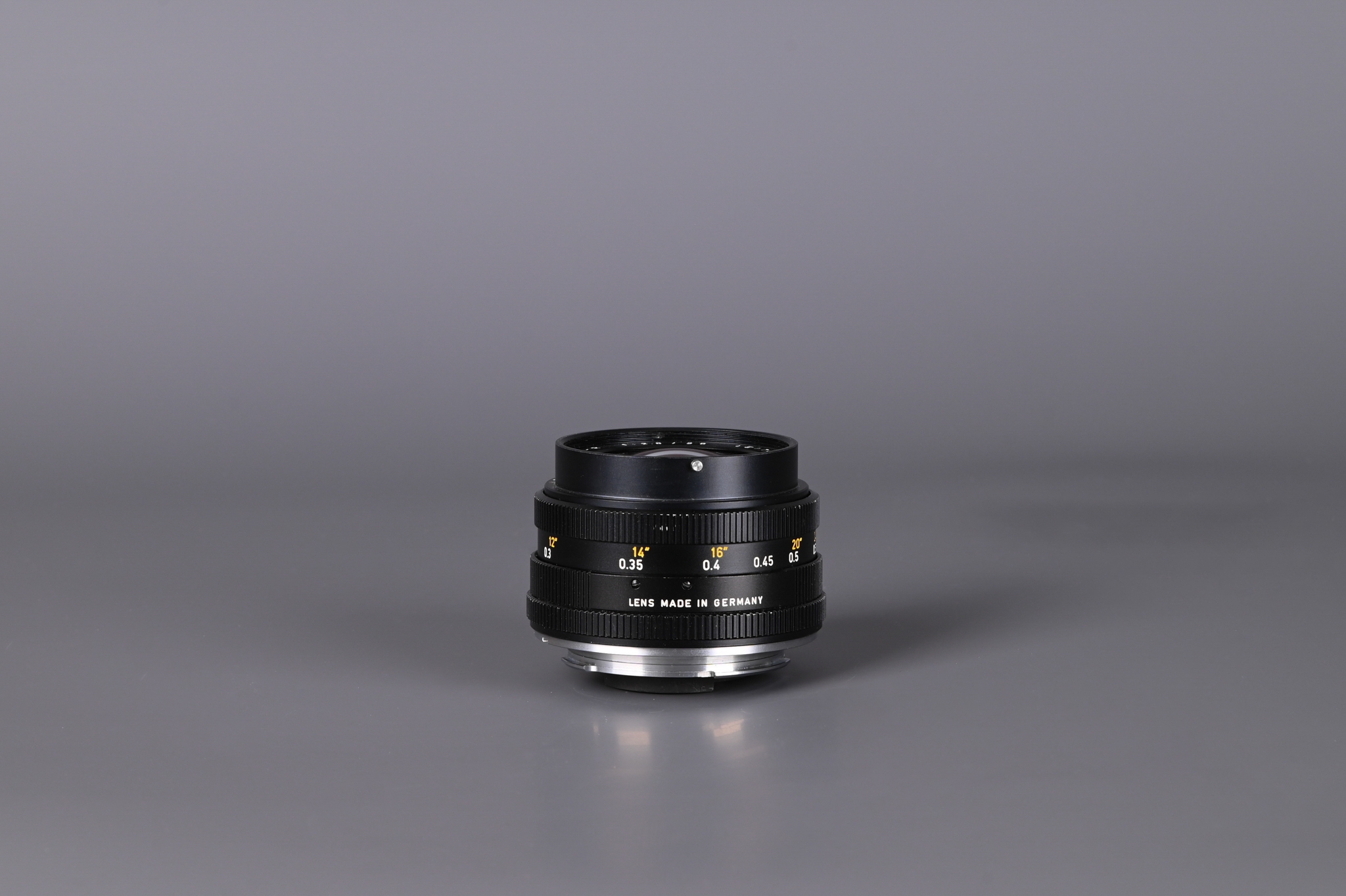 Picture of Leica Elmarit-R 28mm f/2.8 ver.1 Prototype