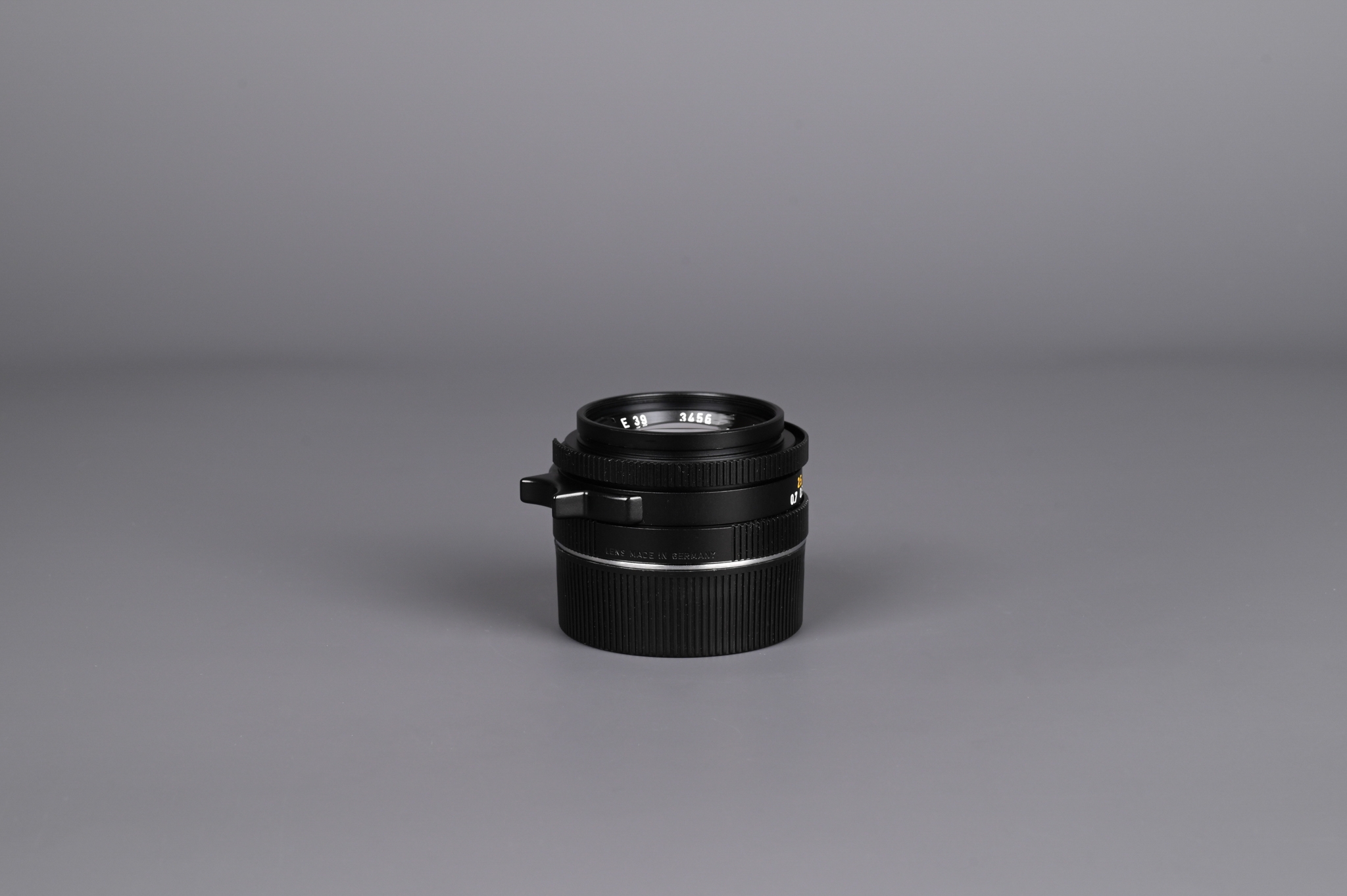 Picture of Leica Summicron-M 35mm f/2.0 Ver.4 7-elements Black