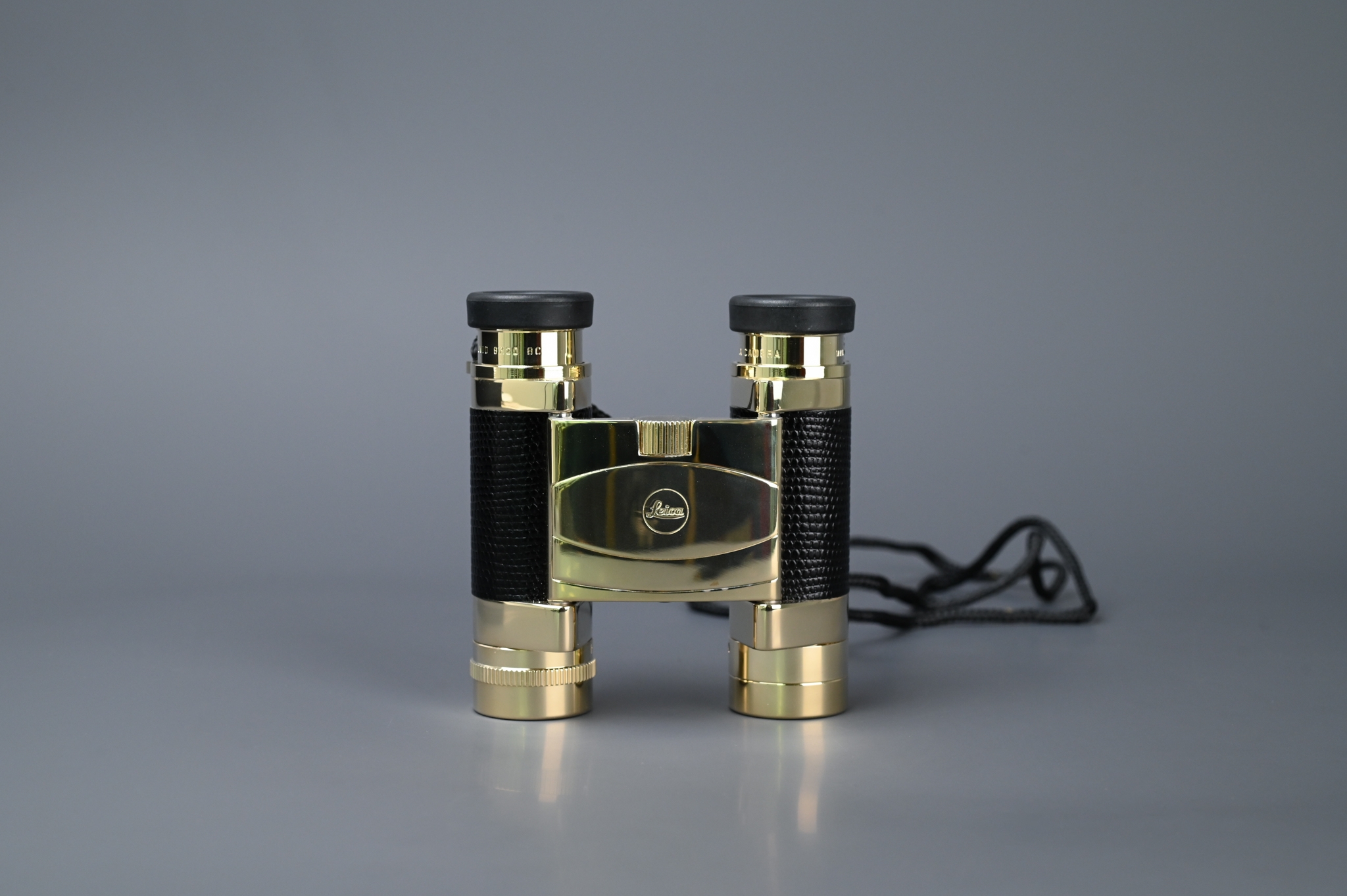 Picture of Leica Trinovid 8x20 Edition Gold Binoculars