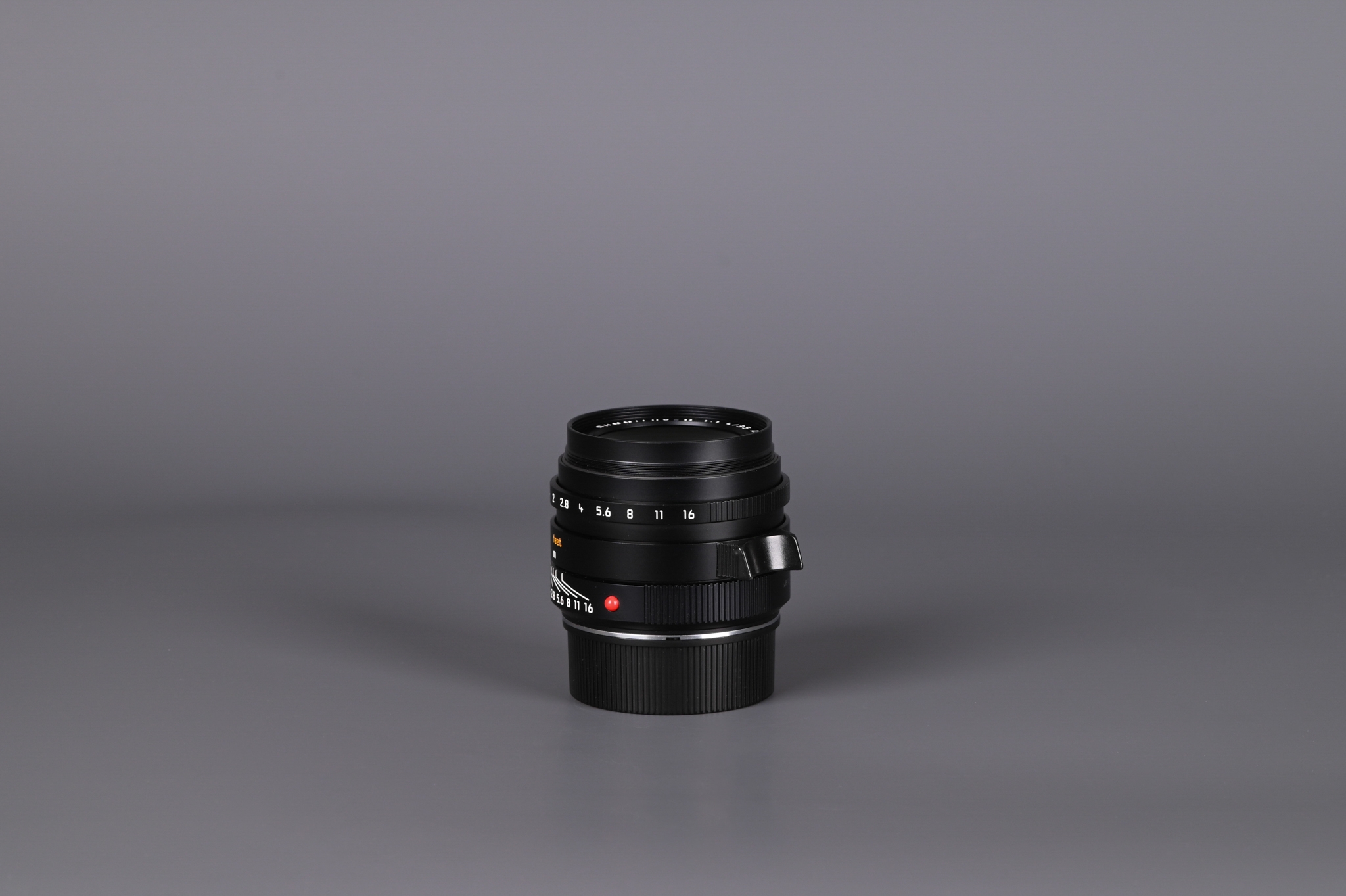 Picture of Leica Summilux 35mm f/1.4 ASPH FLE I Black