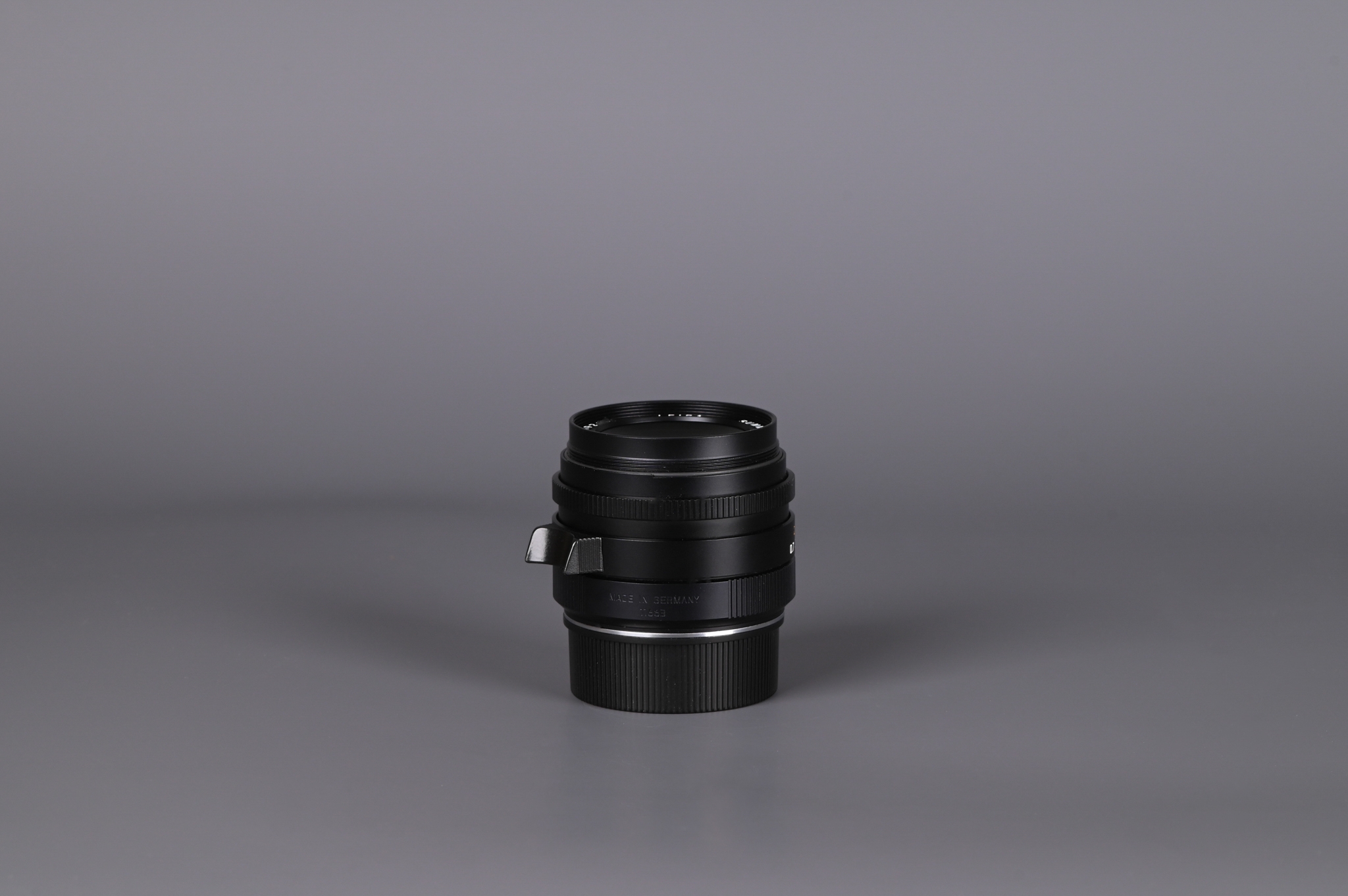 Picture of Leica Summilux 35mm f/1.4 ASPH FLE I Black
