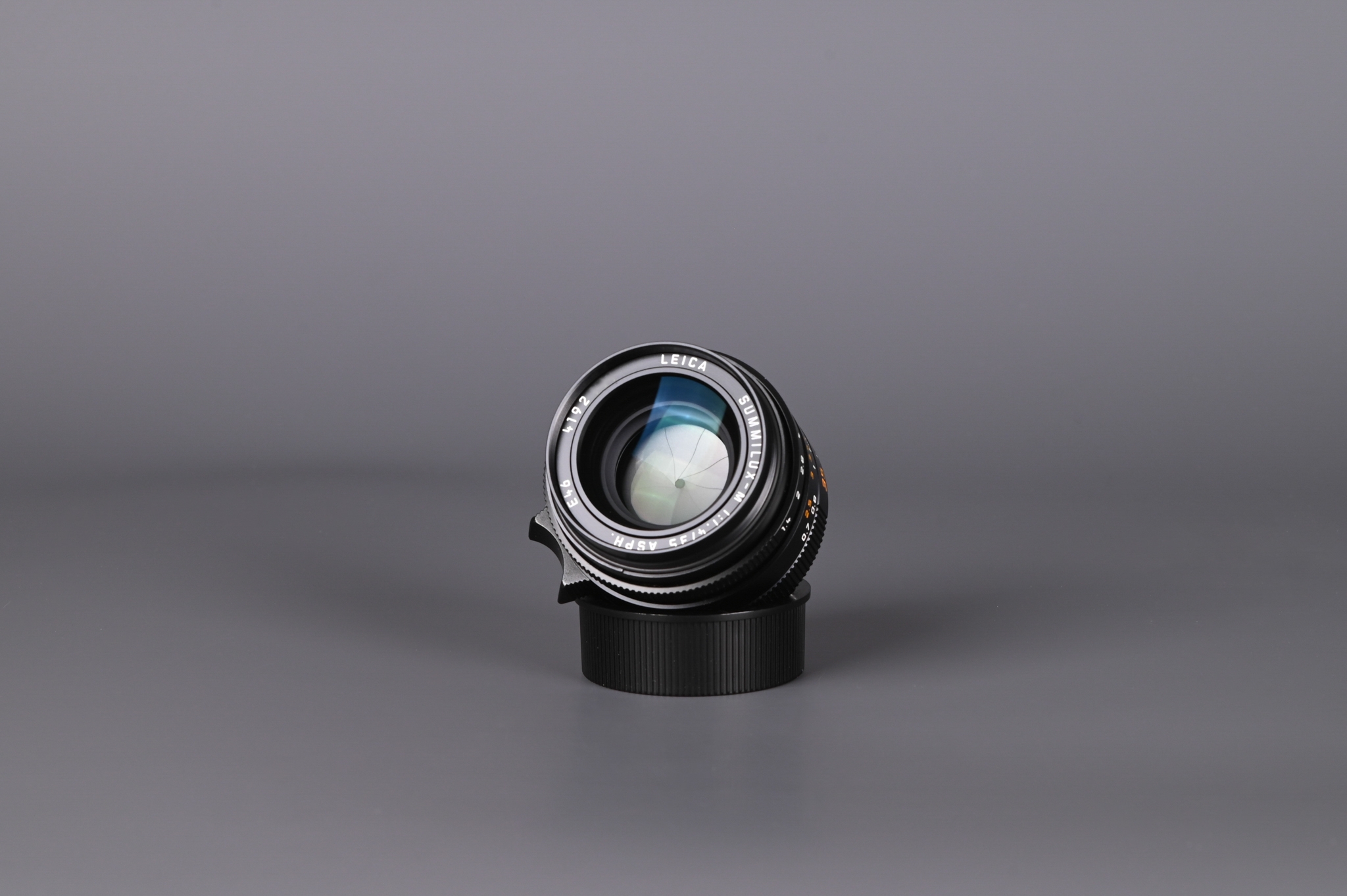 Picture of Leica Summilux 35mm f/1.4 ASPH FLE I Black