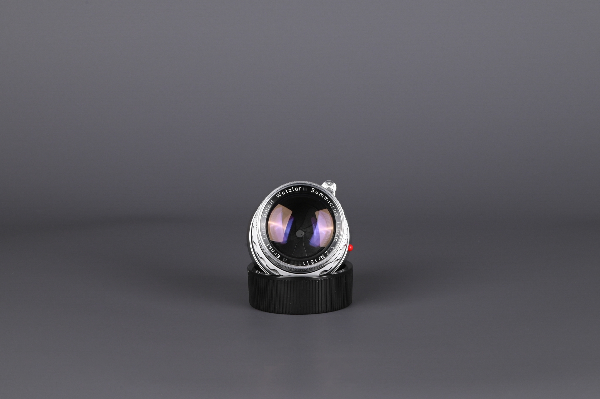 Picture of Leica Summicron-M 5cm f/2 Rigid Ver.1 Silver